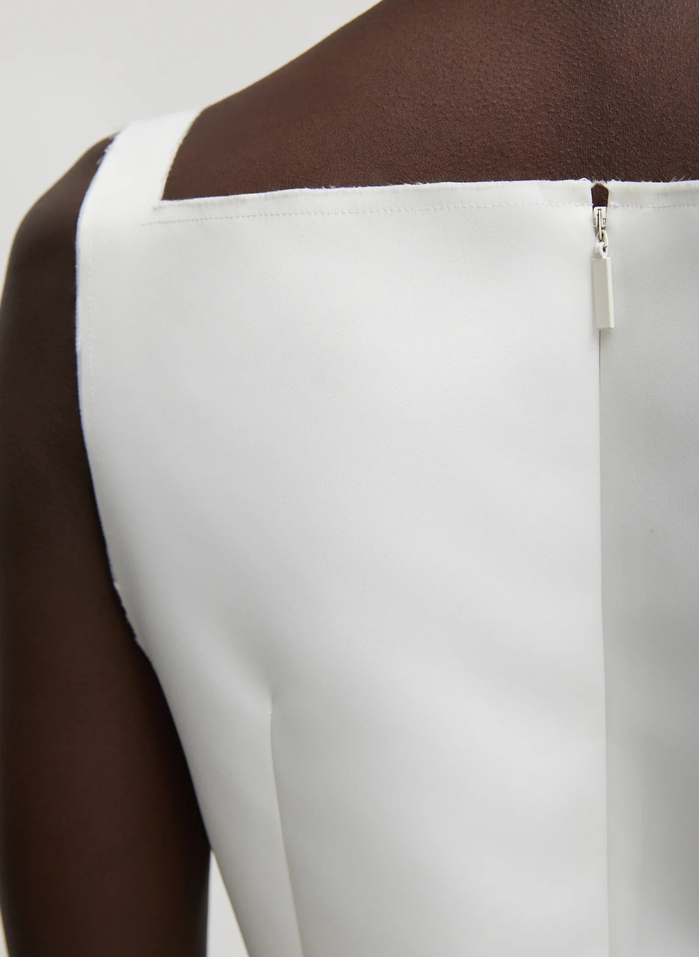 Gary Embossed Dress - Image 5