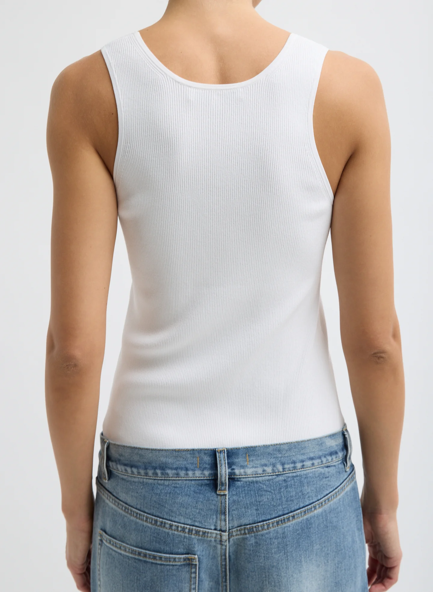 Giselle Tank Sweater - Image 3