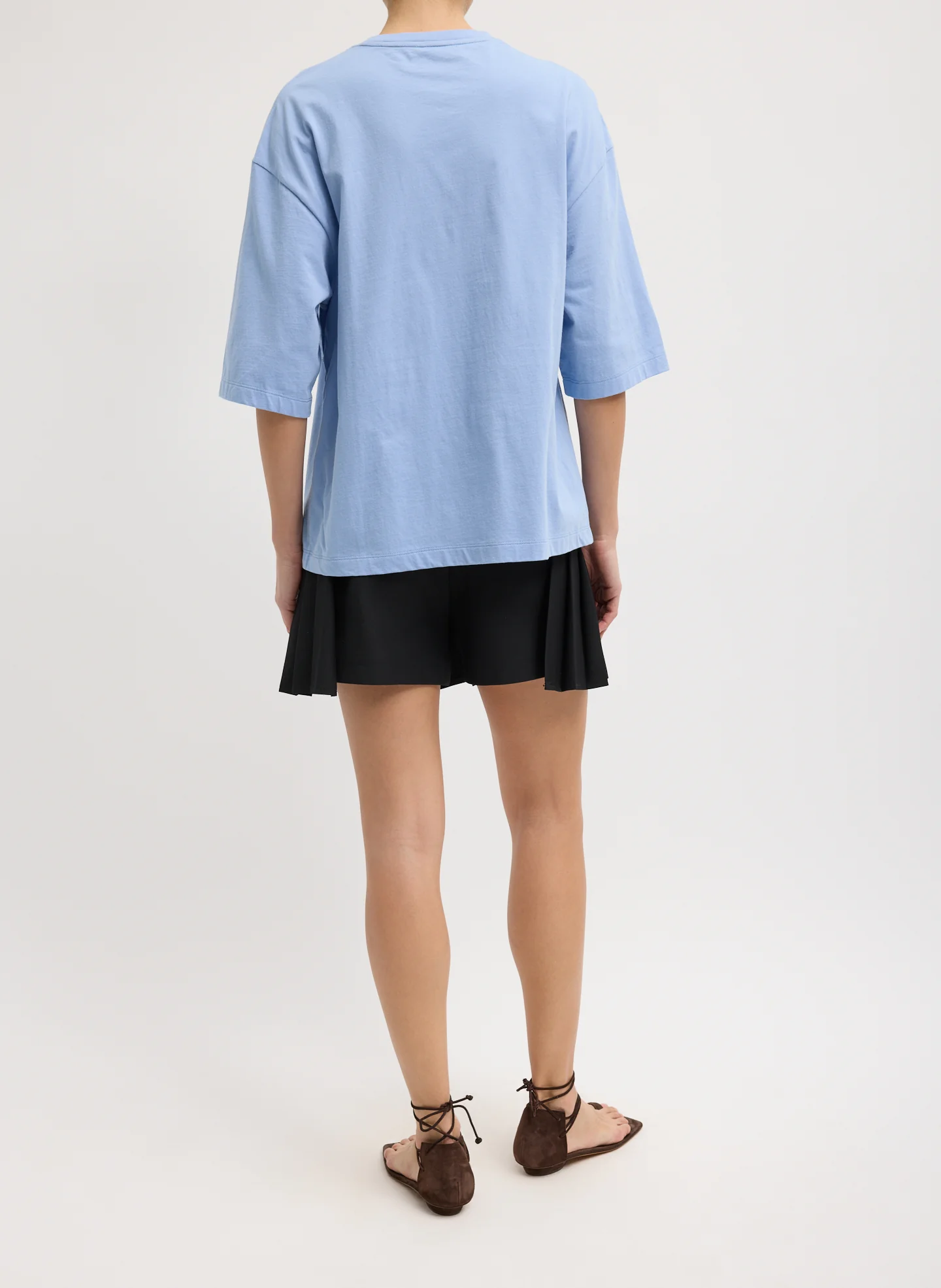 Grain De Poudre Convertible Pleated Short - Image 5