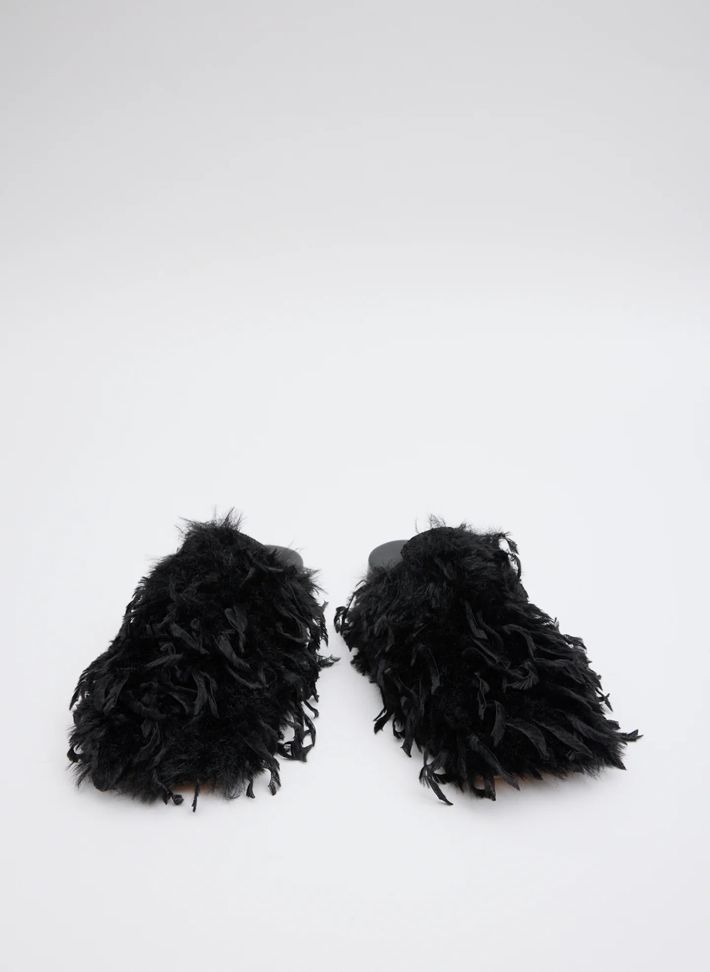 Faux Feather Granger Slide - Image 6