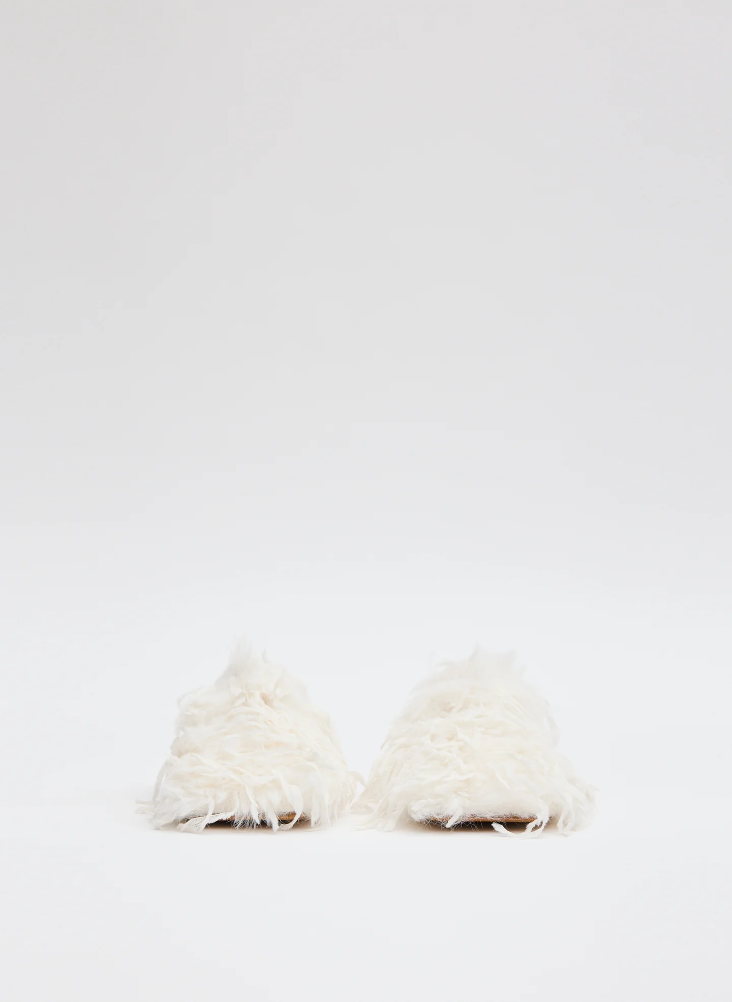 Faux Feather Granger Slide - Image 3