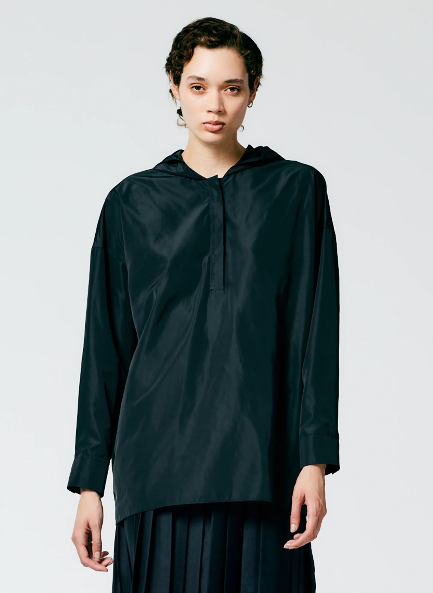 Italian Sporty Nylon Hoodie With Cocoon Back