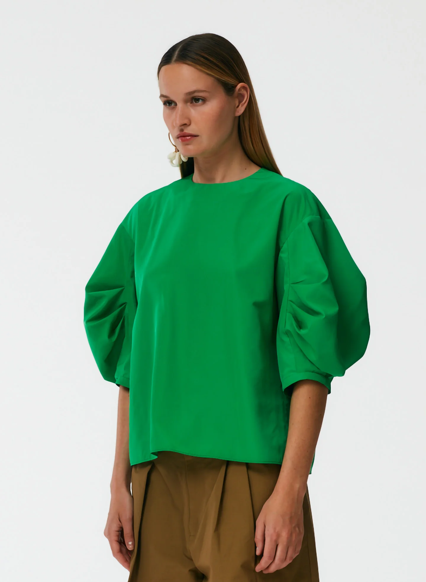 Italian Sporty Nylon Pleat Sleeve Top - Image 15