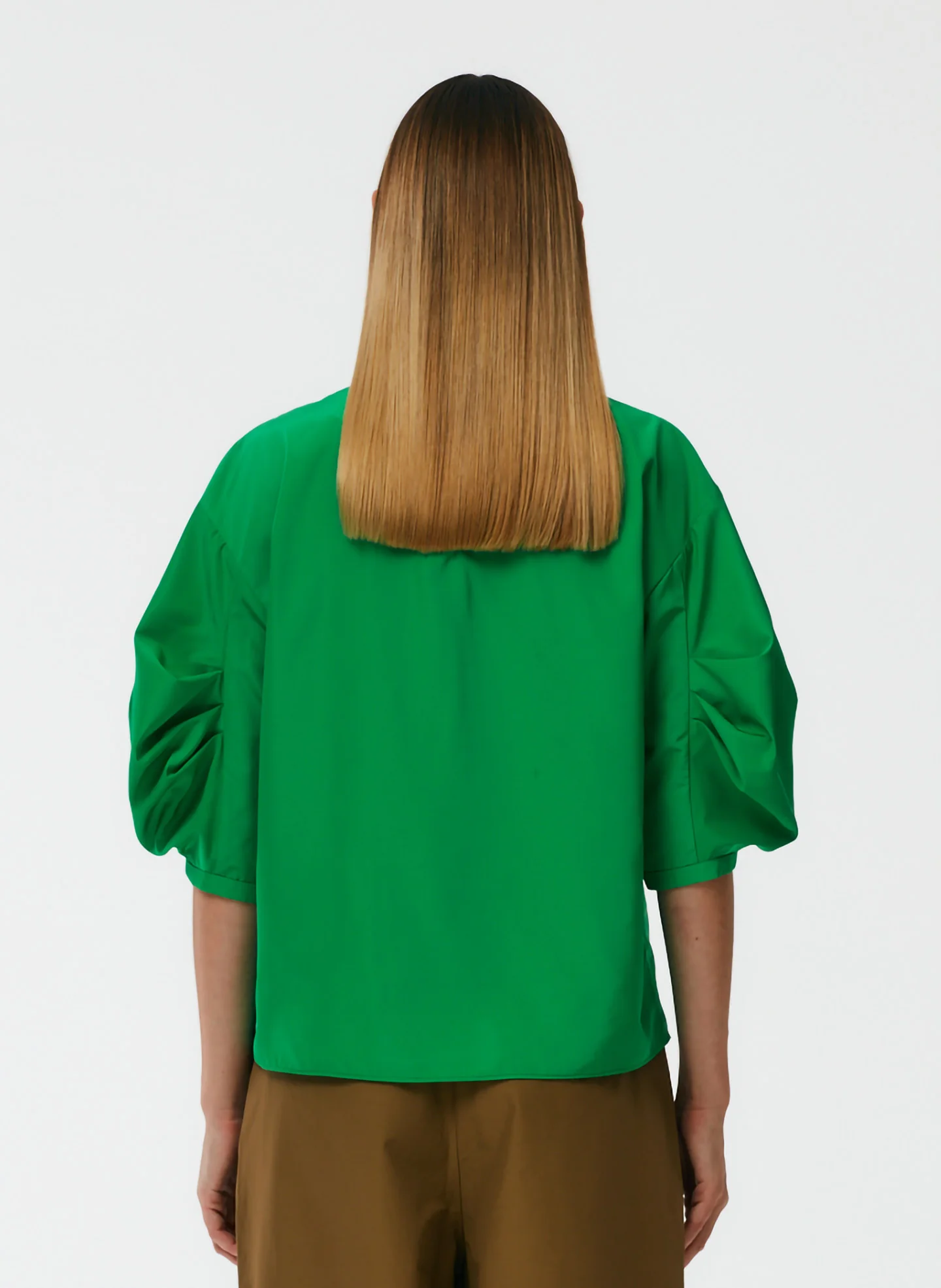 Italian Sporty Nylon Pleat Sleeve Top - Image 17