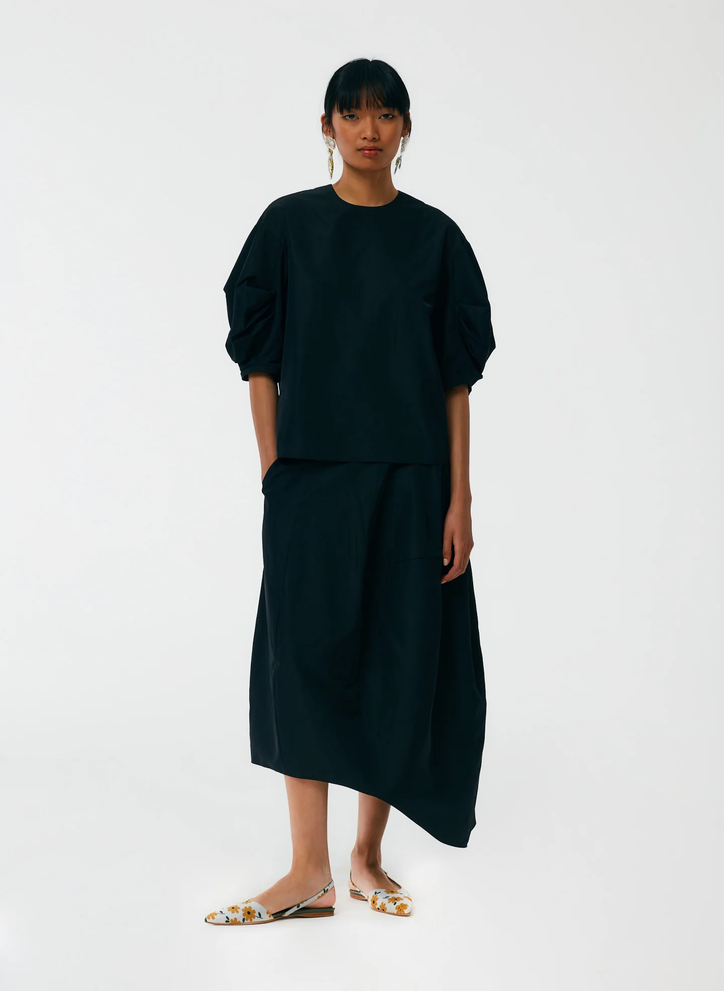 Italian Sporty Nylon Pleat Sleeve Top - Image 7