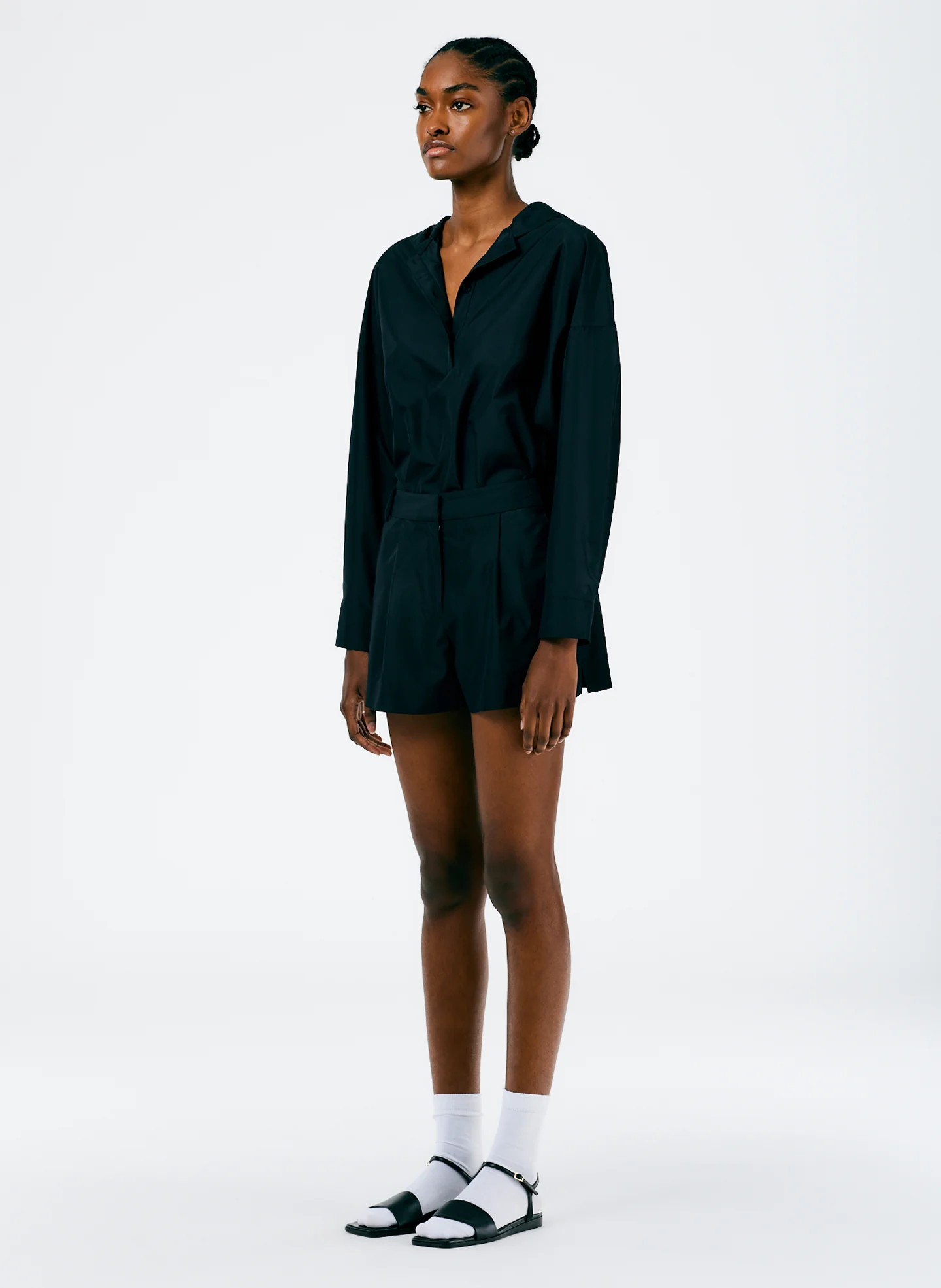 Italian Sporty Nylon Pleated Short - Image 3