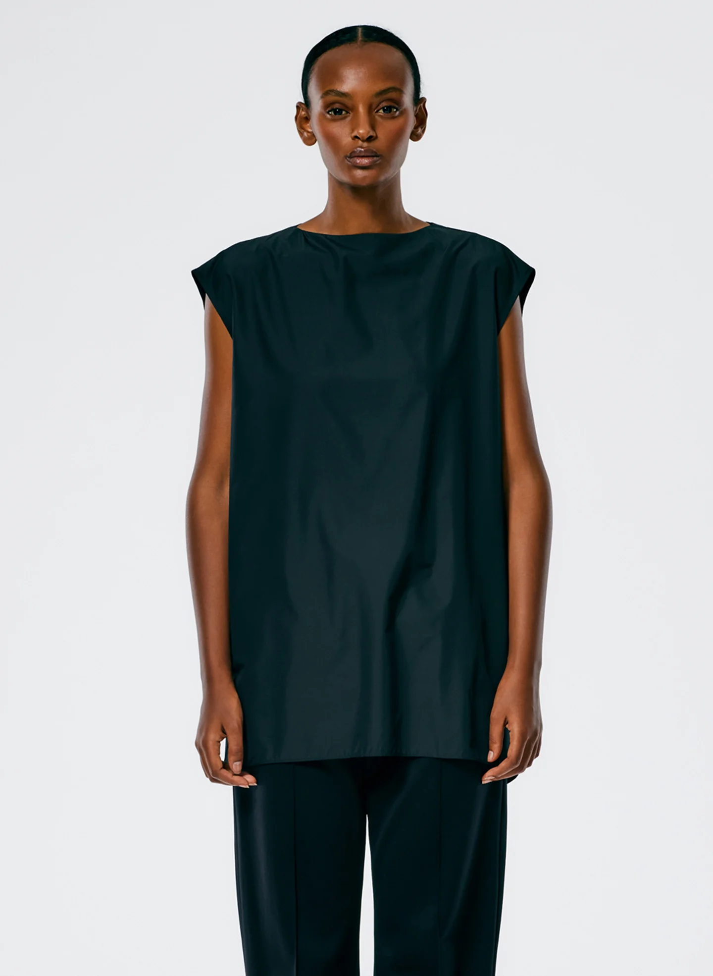 Italian Sporty Nylon Sleeveless Cocoon Top - Image 3