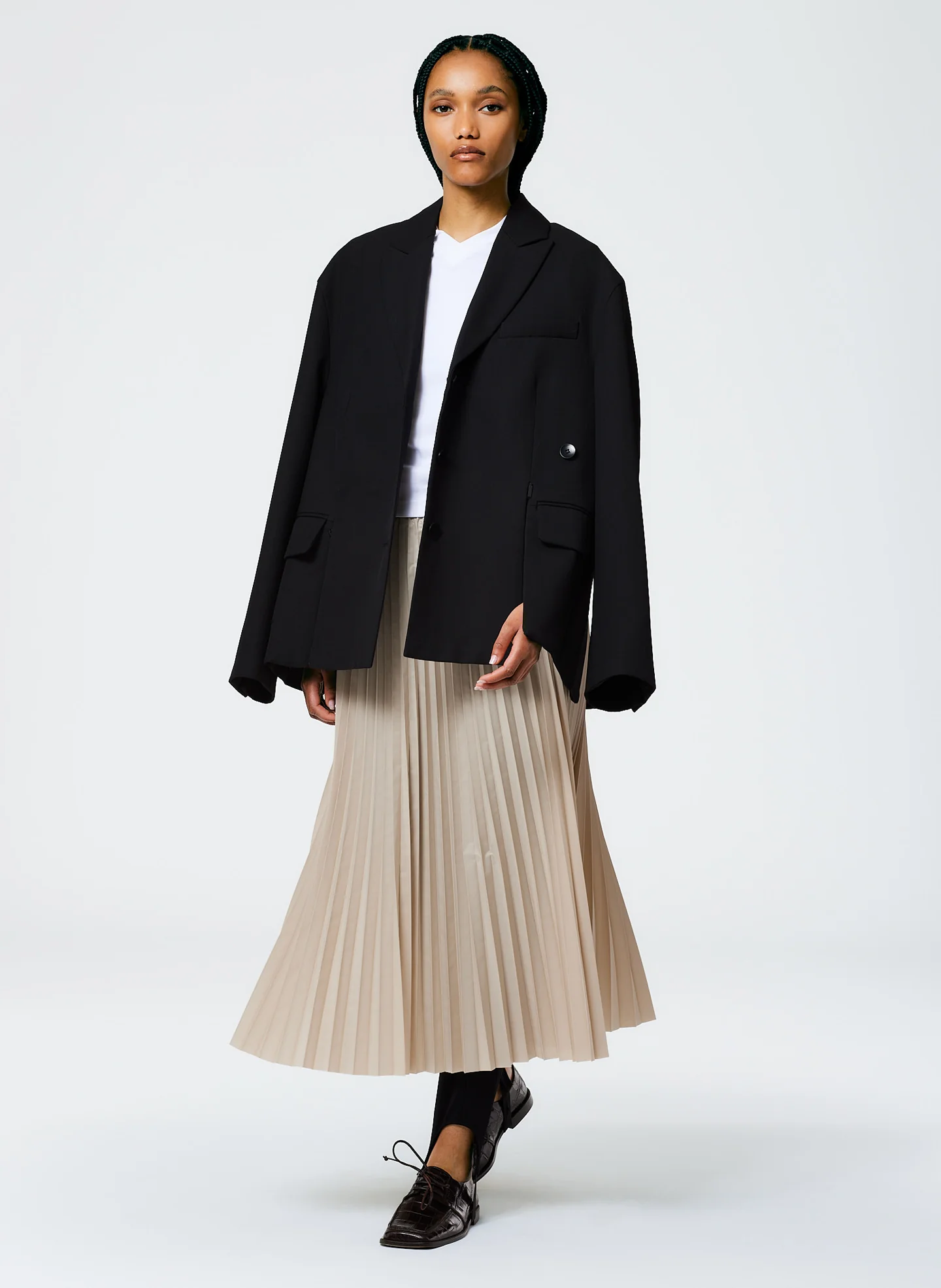 Italian Sporty Nylon Sunray Pleated Pull On Skirt - Image 4