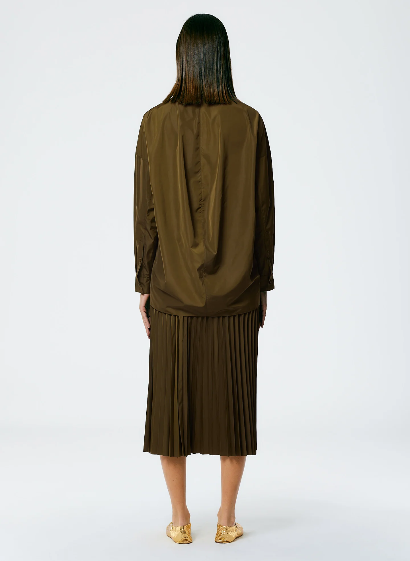 Italian Sporty Nylon Sunray Pleated Pull On Skirt - Image 3