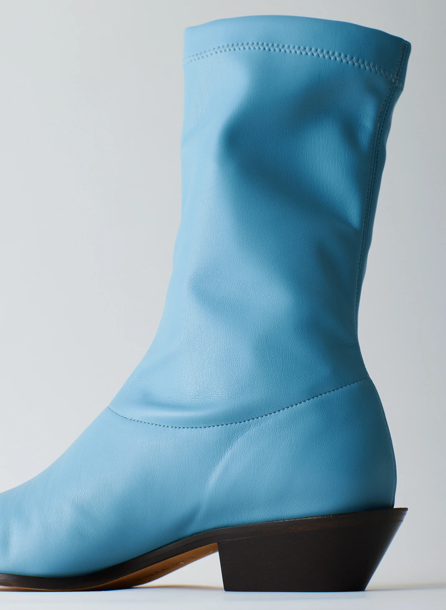 Leo Faux Nappa Stretch Low Boot - Image 7