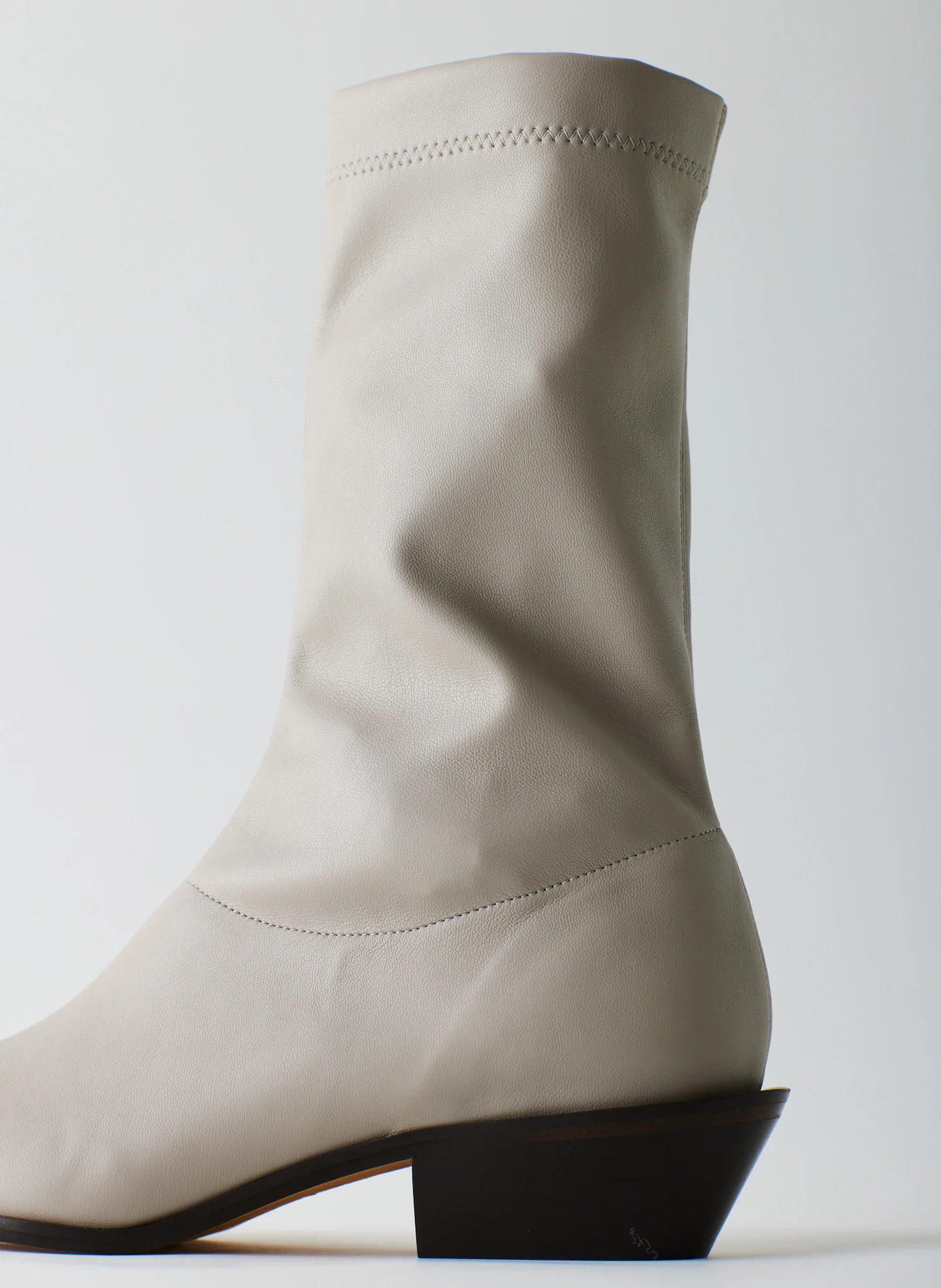 Leo Faux Nappa Stretch Low Boot - Image 6