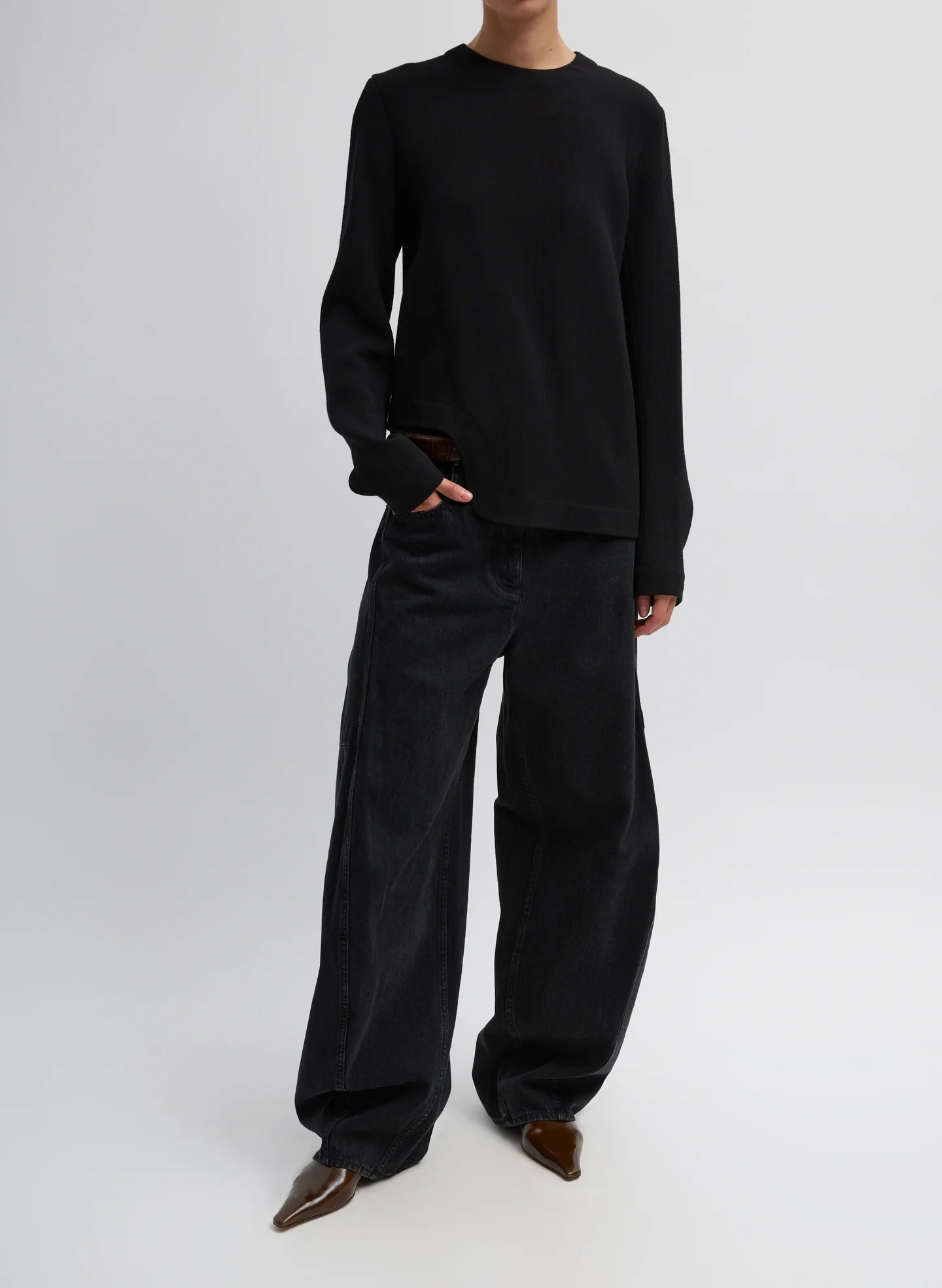 Melee Crepe Long Sleeve Cropped Top - Image 4