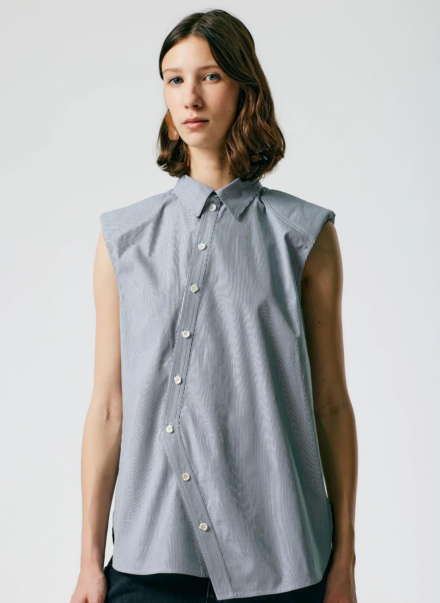 Micro Stripe Sleeveless Shoulderpad Shirt - Image 6