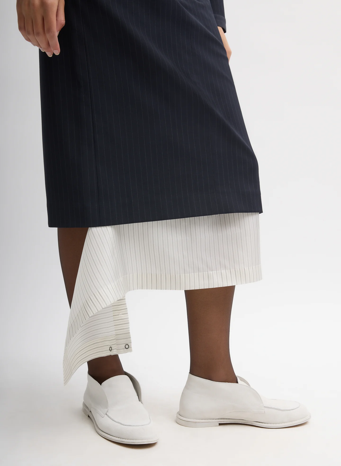 Mier Pinstripe Convertible Skirt - Image 12