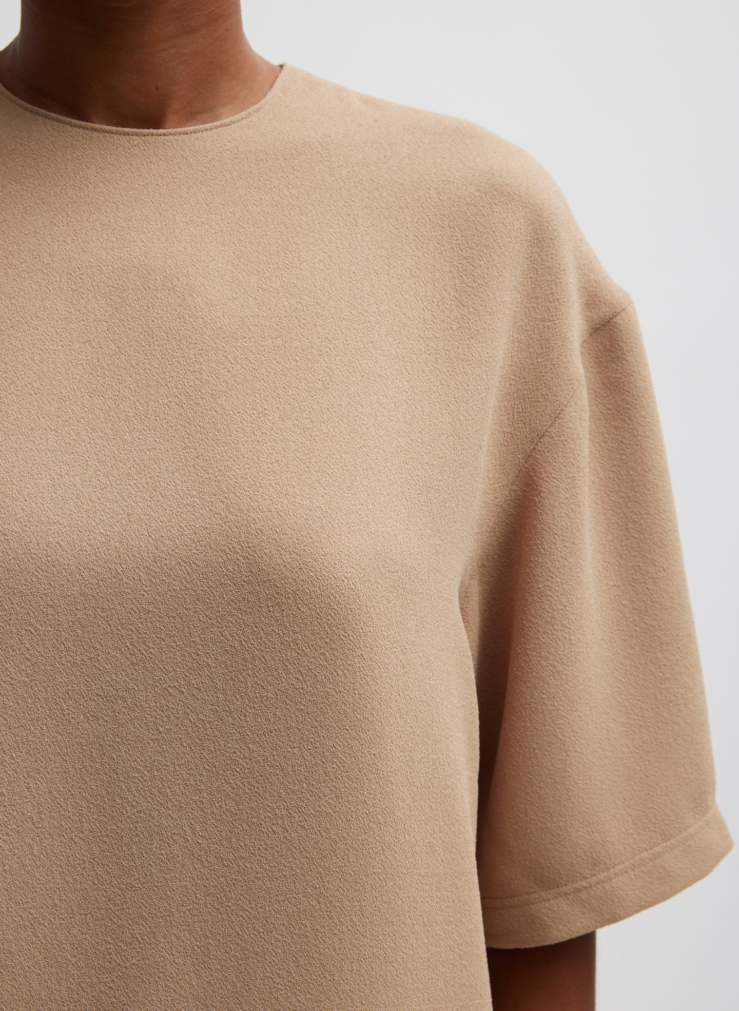 Pebble Sable Easy T-Shirt - Image 2