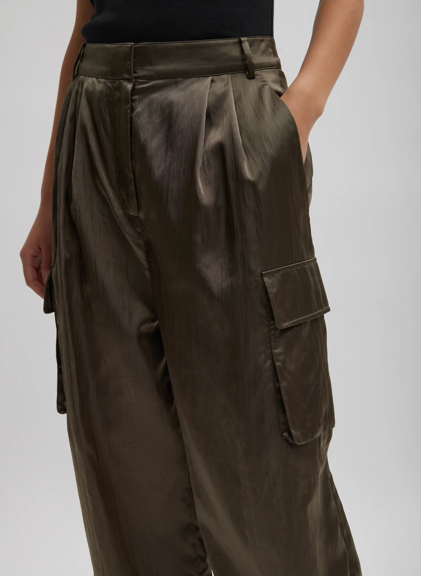 Shiny Nylon Pleated Stella Cargo Pant - Image 5