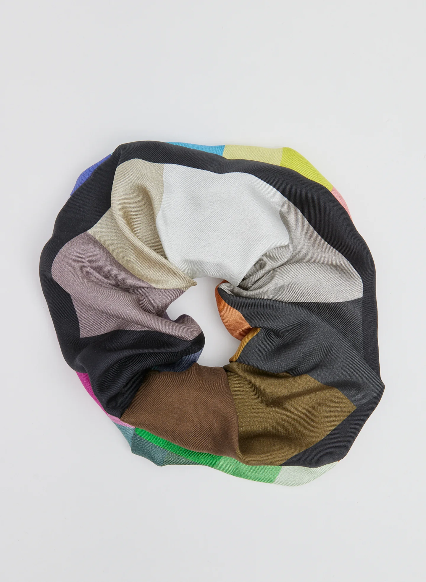 Silk Twill Color Wheel Scrunchie - Image 4