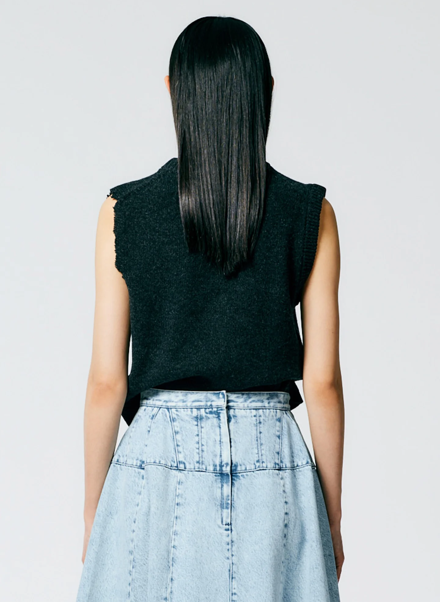 Soft Lambswool Distressed Vest - Image 4