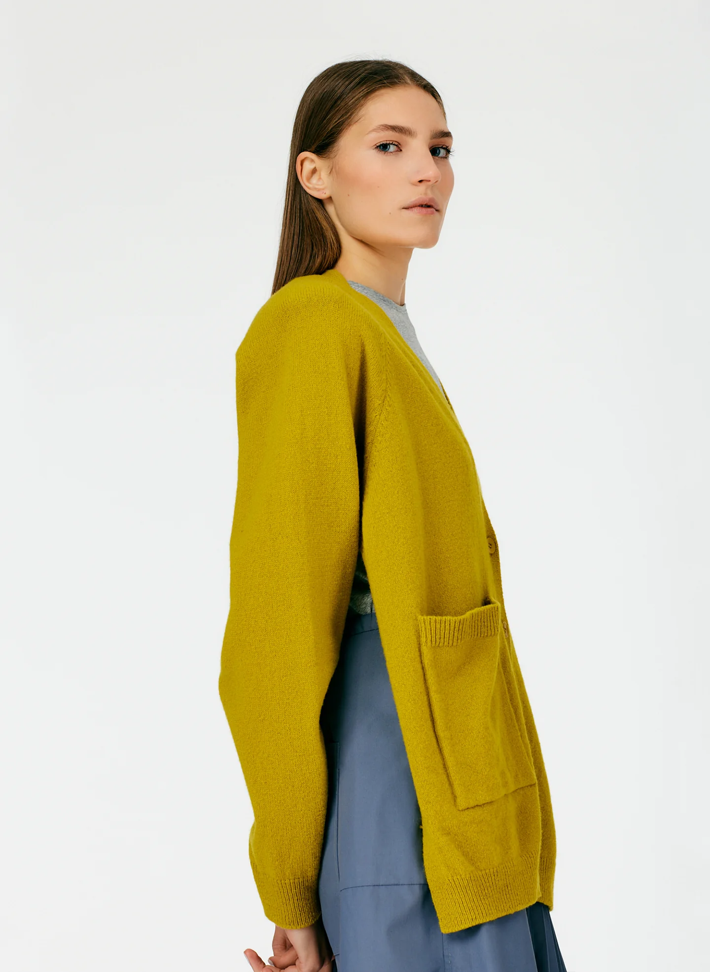 Soft Lambswool Half Cardigan - Image 12