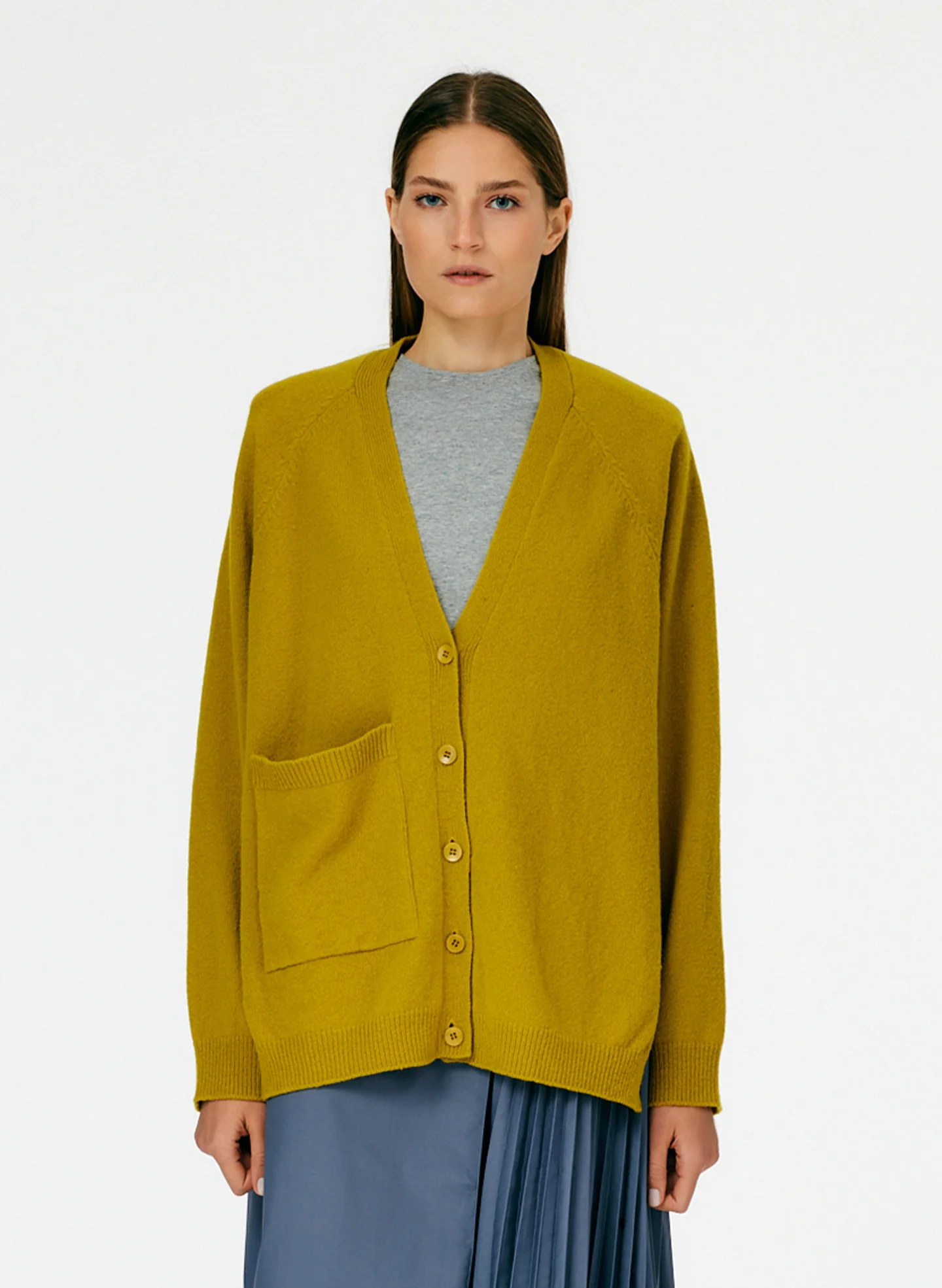 Soft Lambswool Half Cardigan - Image 8