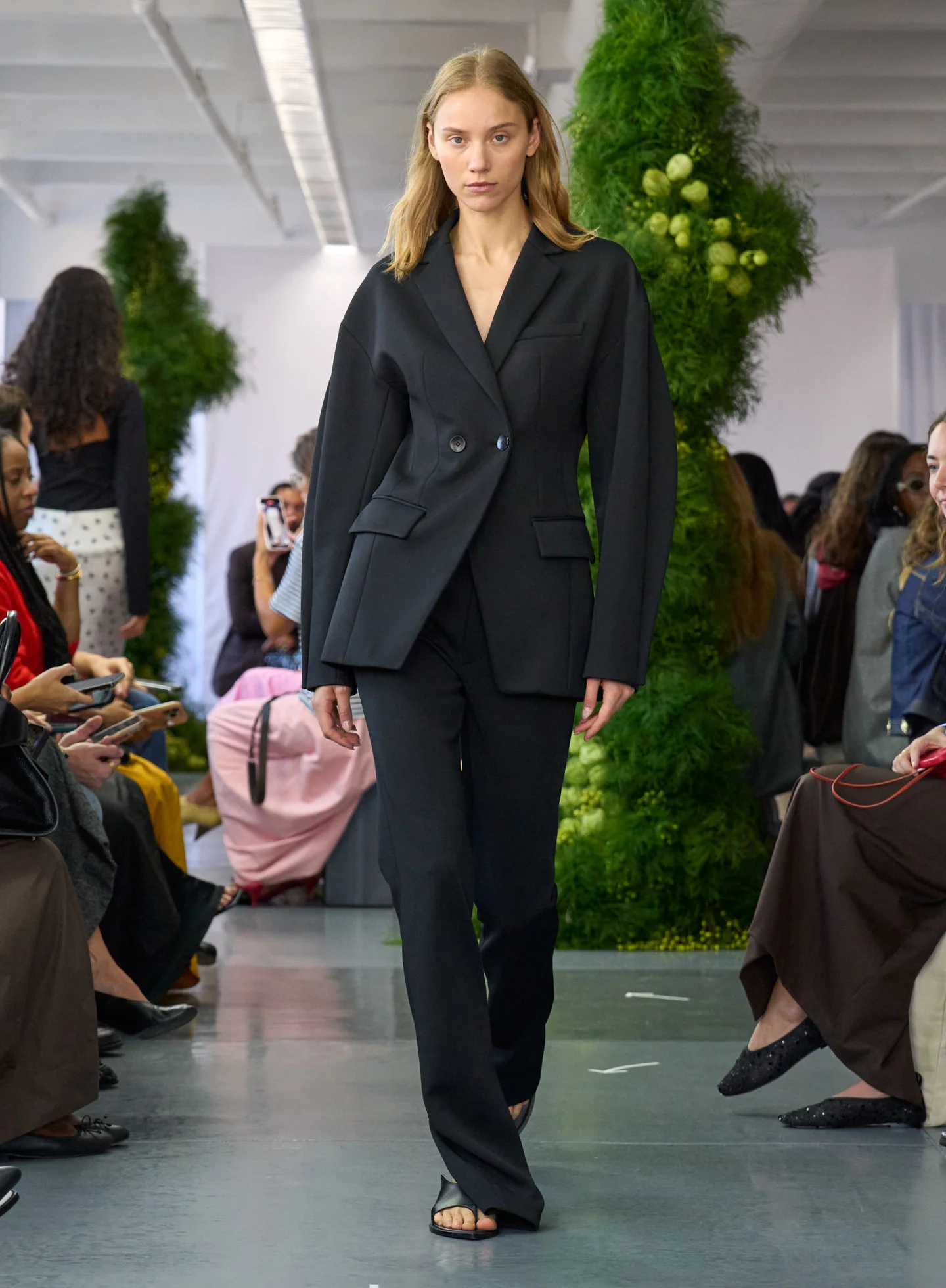 Spring Bonded Twill Sculpted Blazer - Image 2