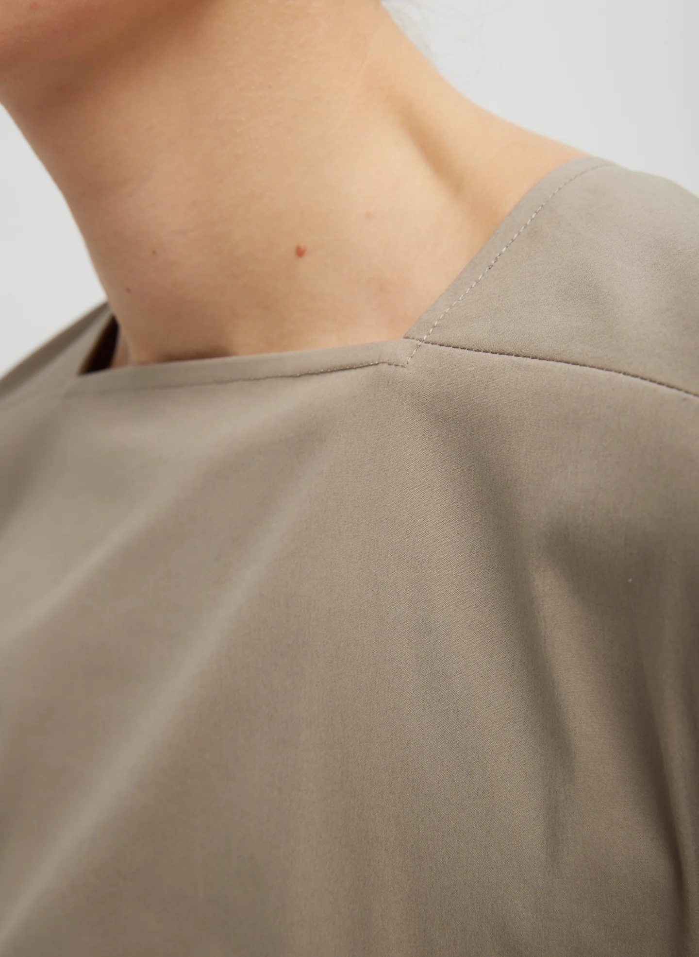 Stretch Cotton Nylon Square Neck Slim Circular Sleeve Top - Image 2