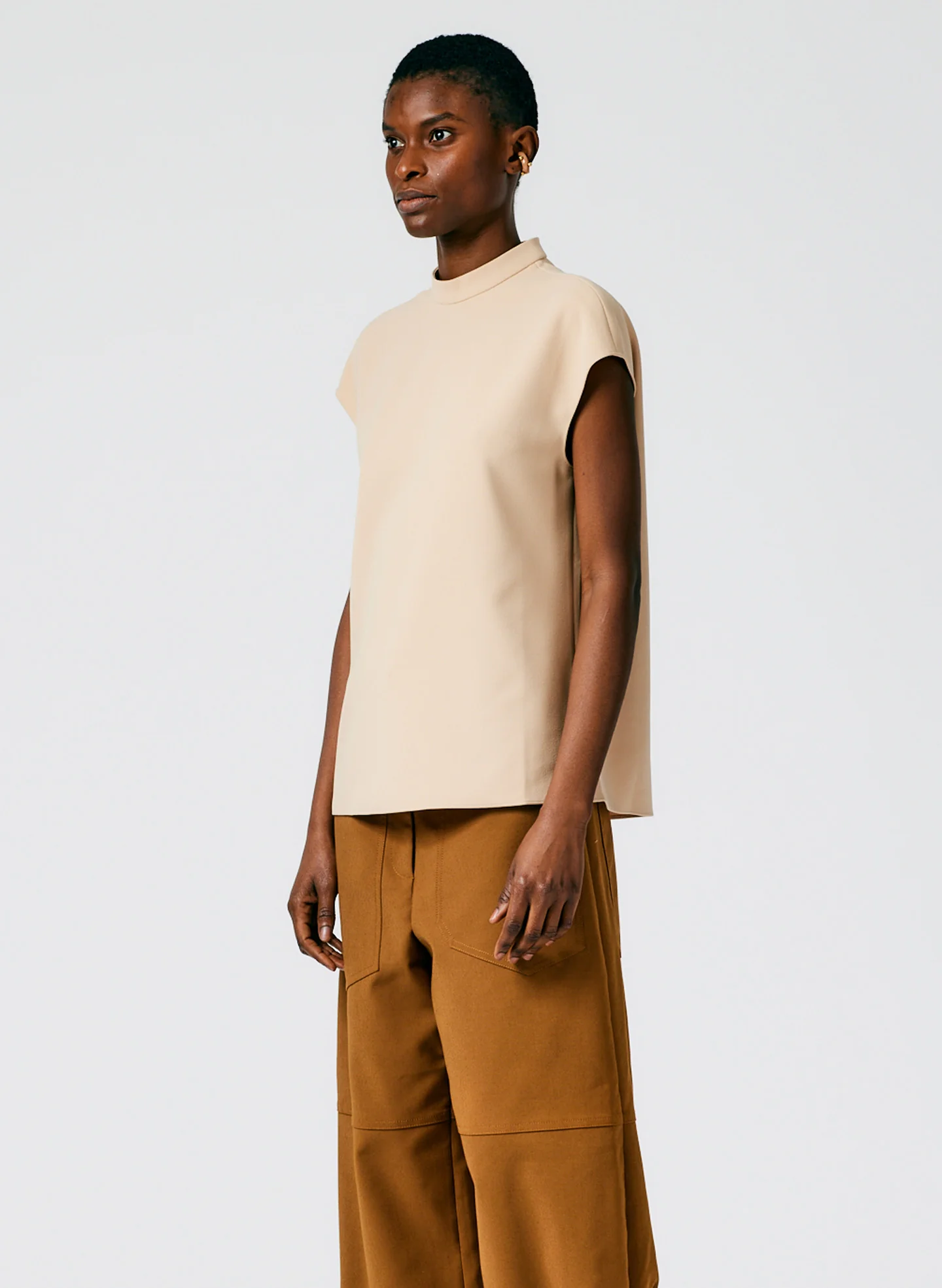 Structured Crepe Mock Neck Sleeveless Top - Image 3
