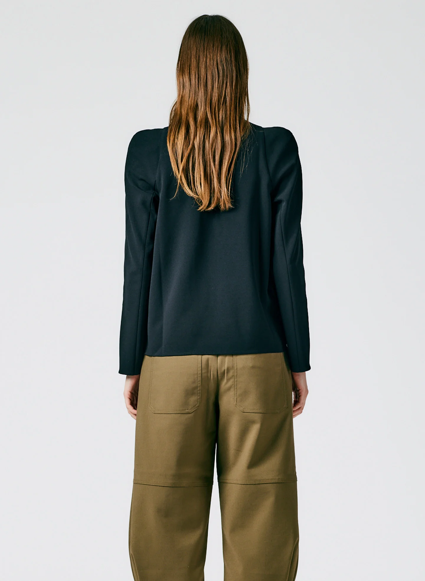 Structured Crepe Sculpted Shoulder Top - Image 4