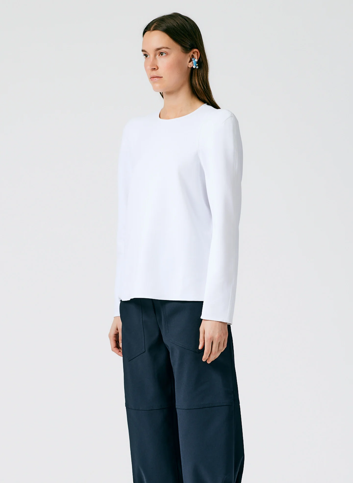 Structured Crepe Sculpted Shoulder Top - Image 3