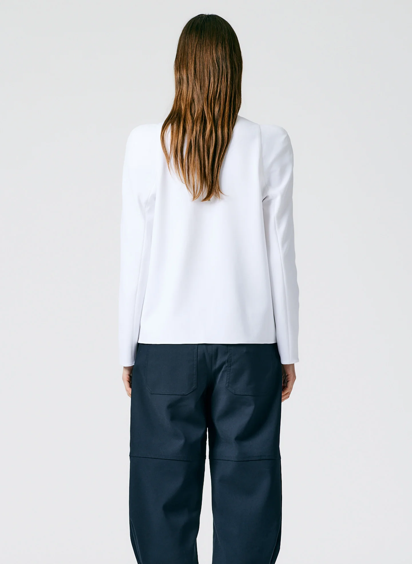 Structured Crepe Sculpted Shoulder Top - Image 4