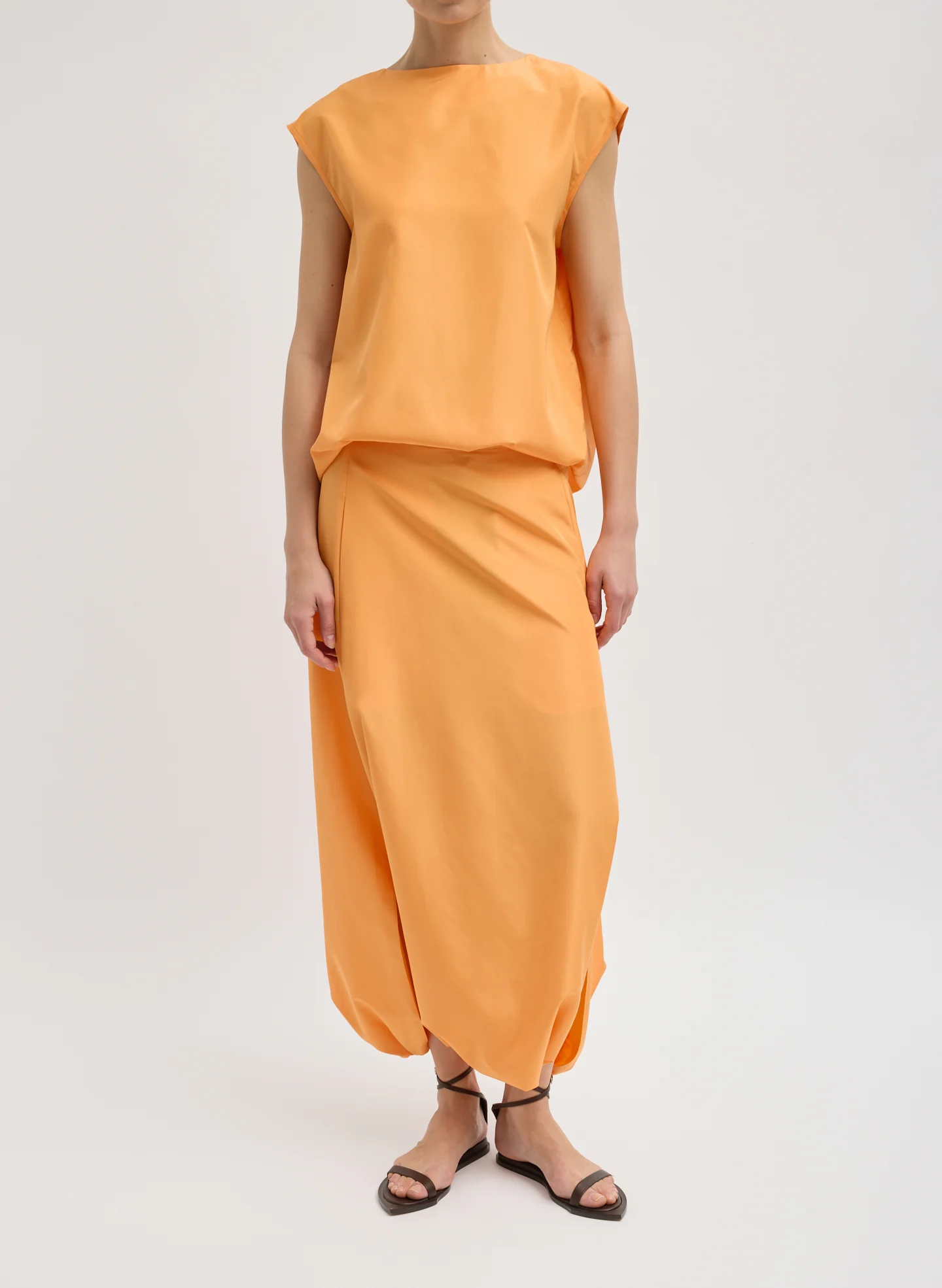Summer Nylon Sleeveless Cocoon Top - Image 4