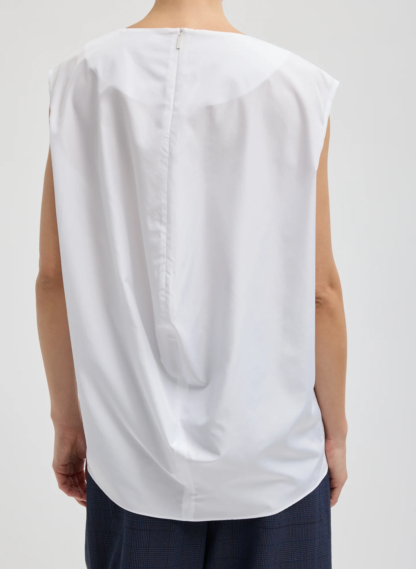Summer Nylon Sleeveless Cocoon Top - Image 3