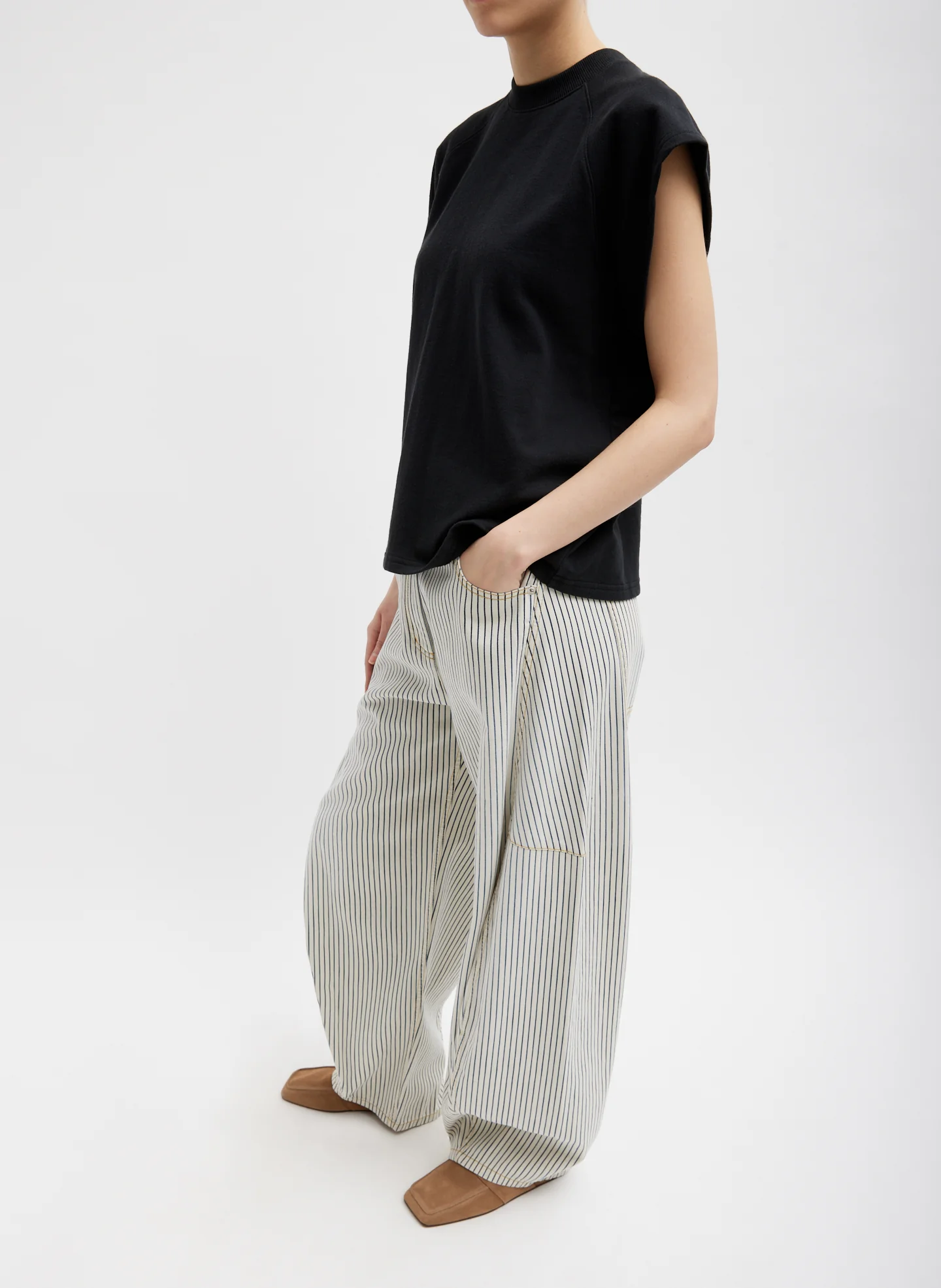 Summer Sweatshirting Sleeveless Easy Top - Image 4