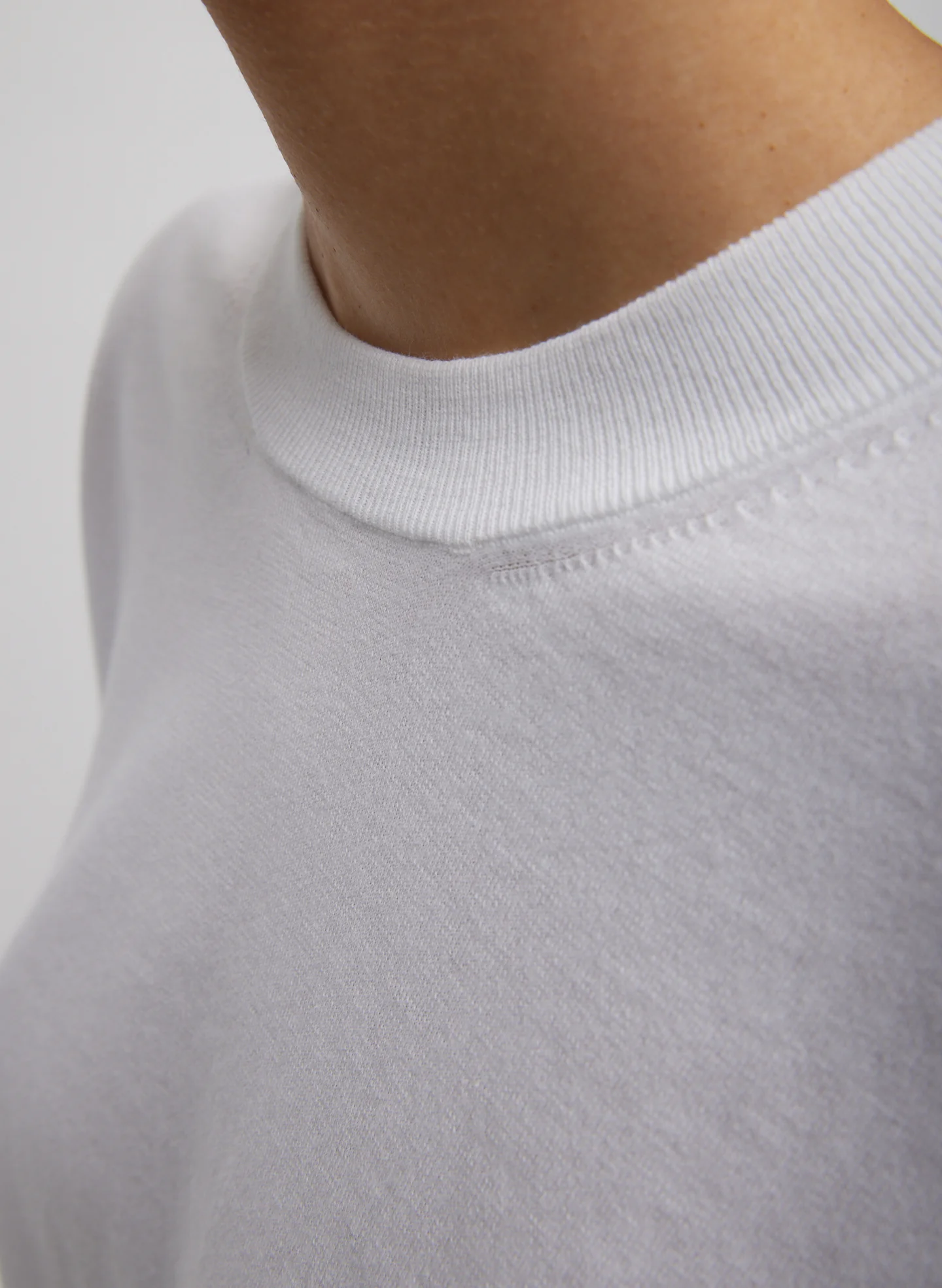 Super Fine Gauge Perfect Men's Pullover - Image 3