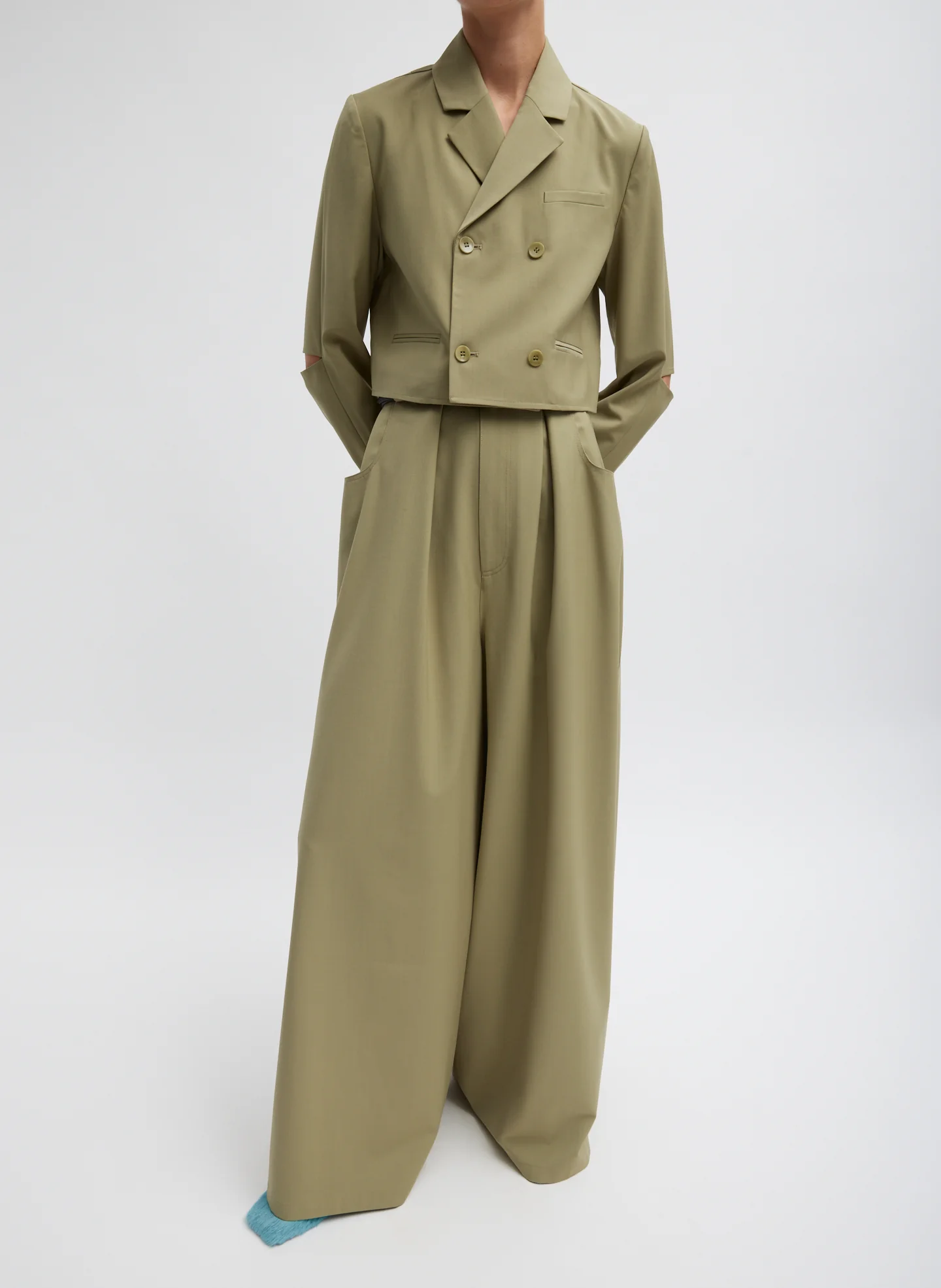 Tropical Wool Cropped Lean Double Breasted Shirt Jacket - Image 5