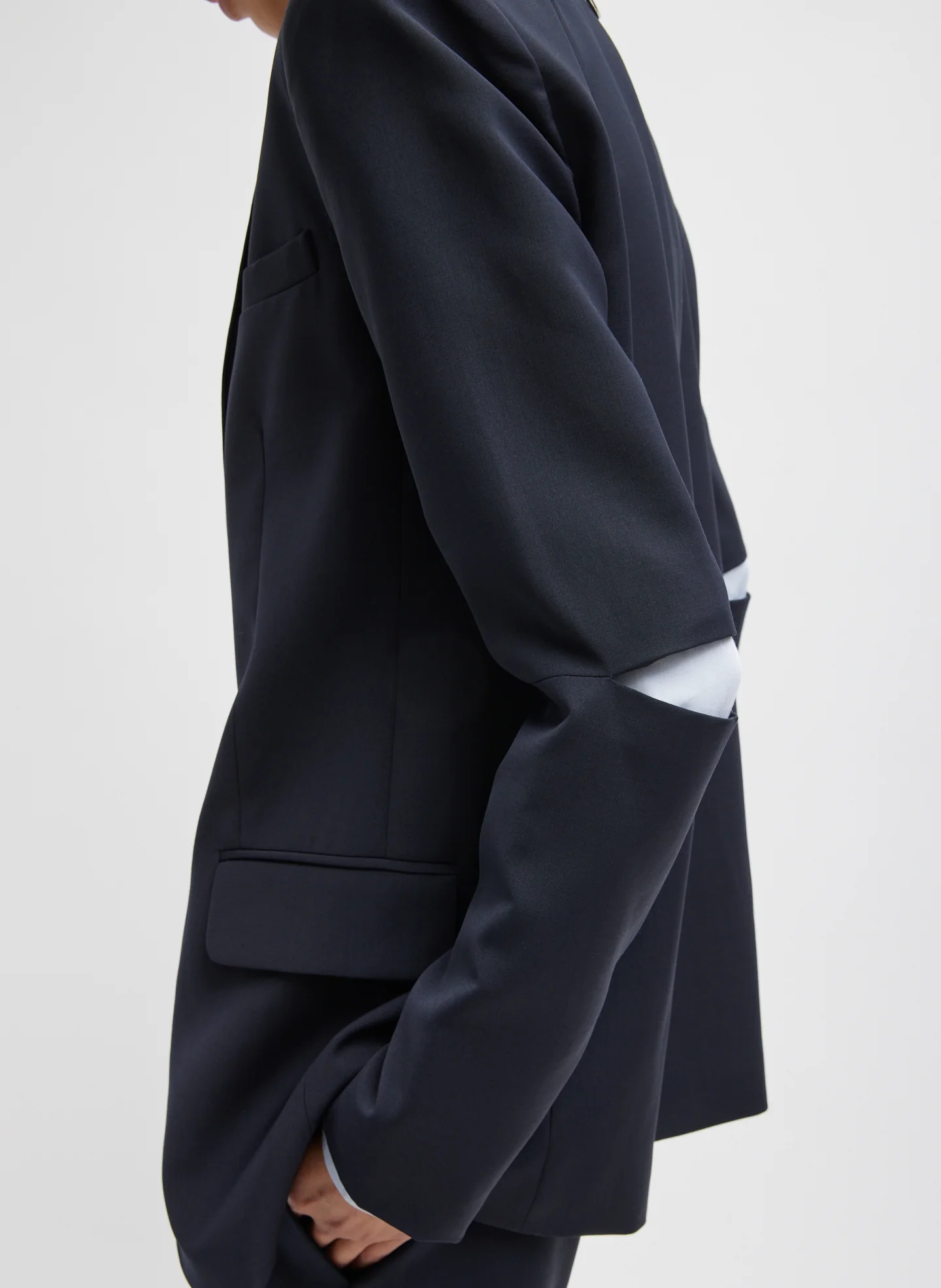 Tropical Wool Cutout Sleeve Marlon Blazer - Image 3