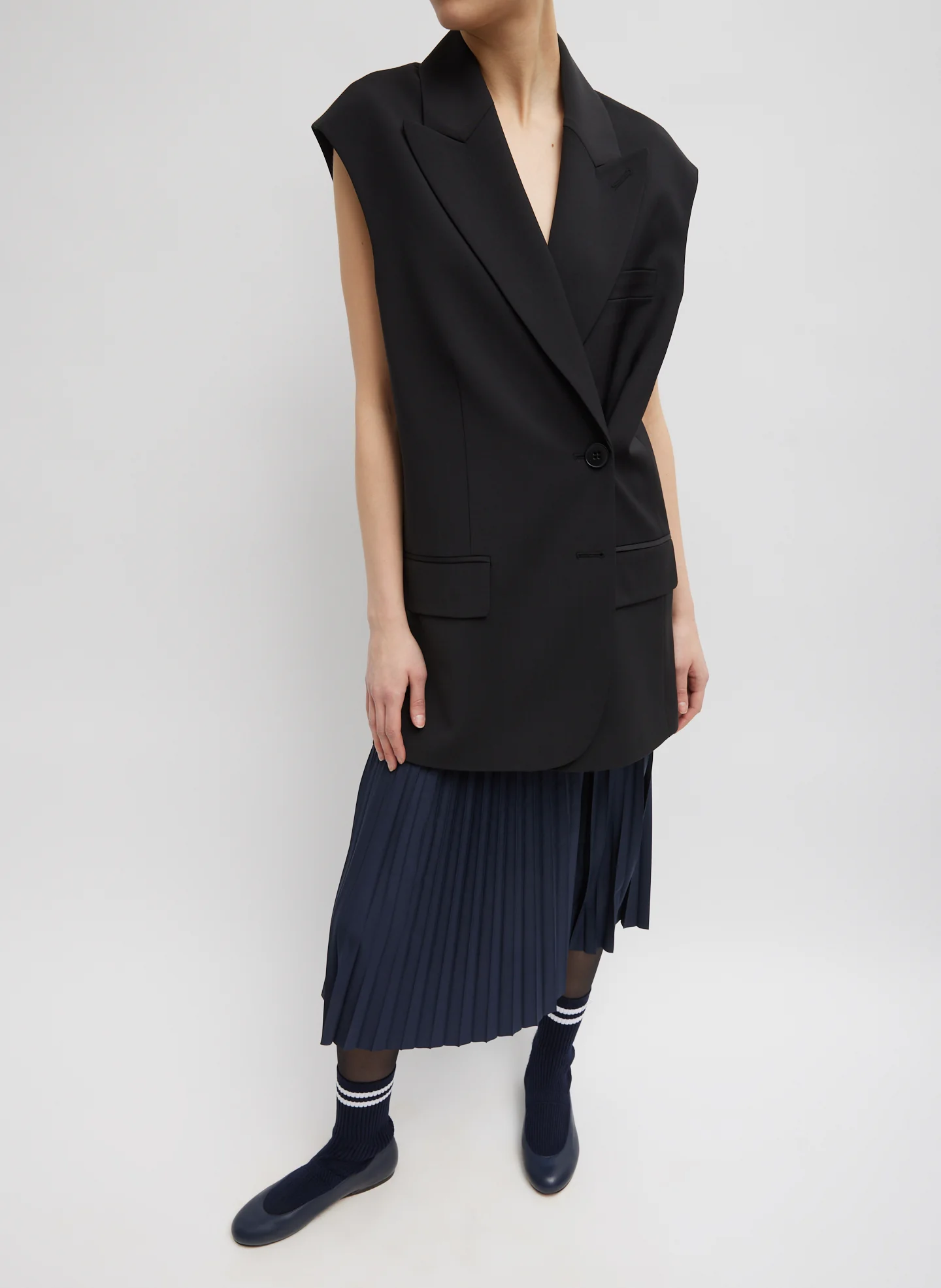 Tropical Wool Liam Vest - Image 4