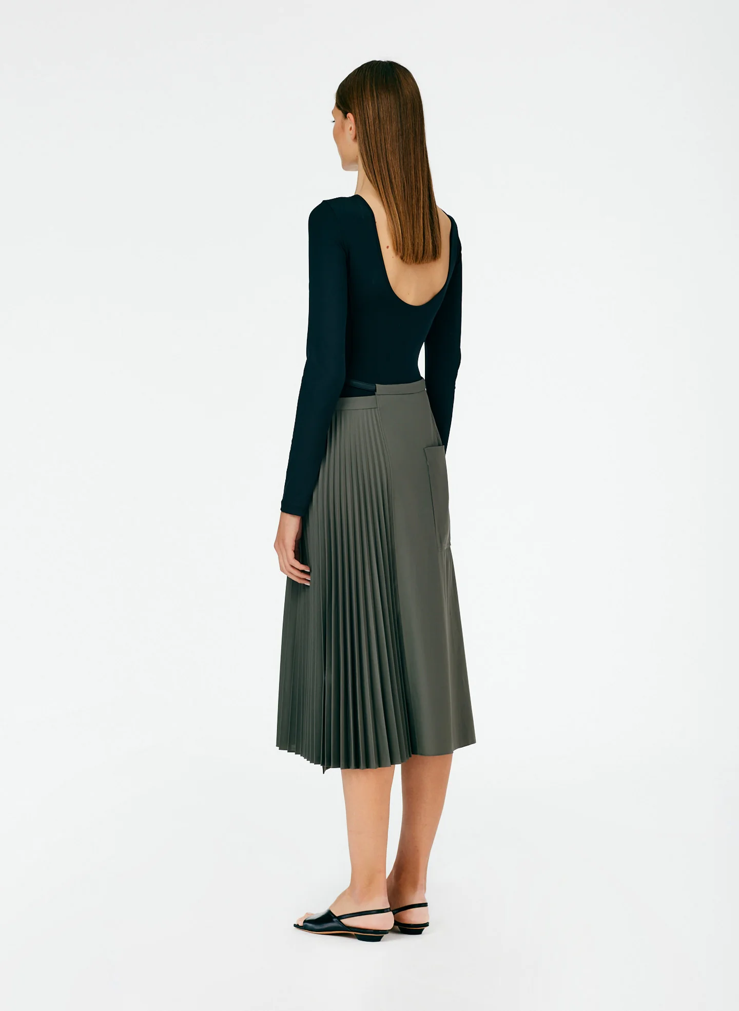 Tropical Wool Pleated Leather Wrap Skirt - Image 15