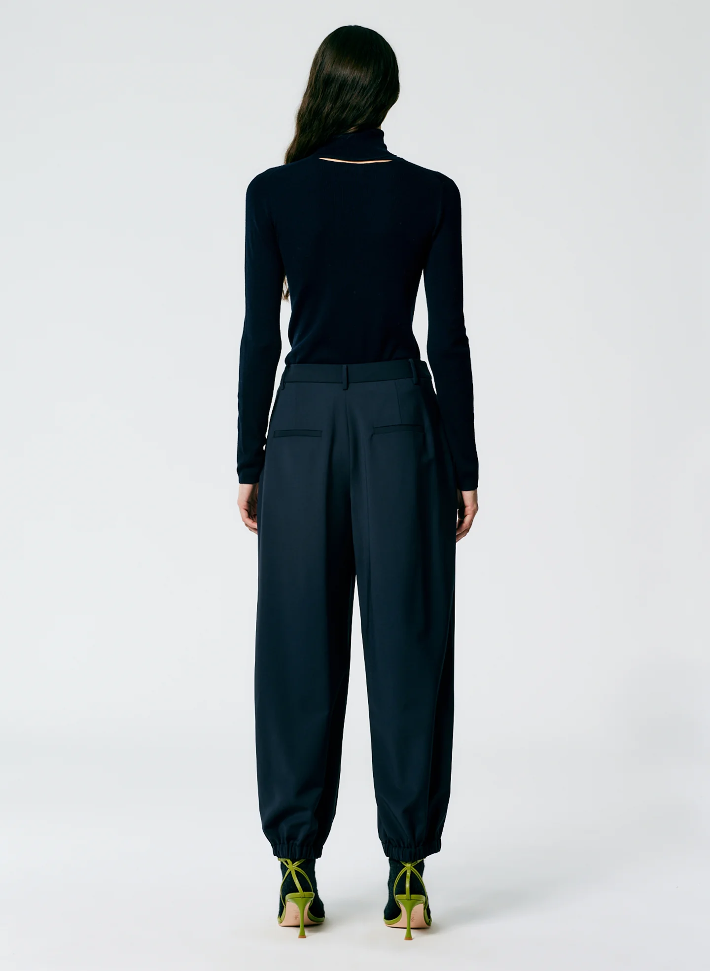 Tropical Wool Pleated Balloon Pant - Long - Image 4