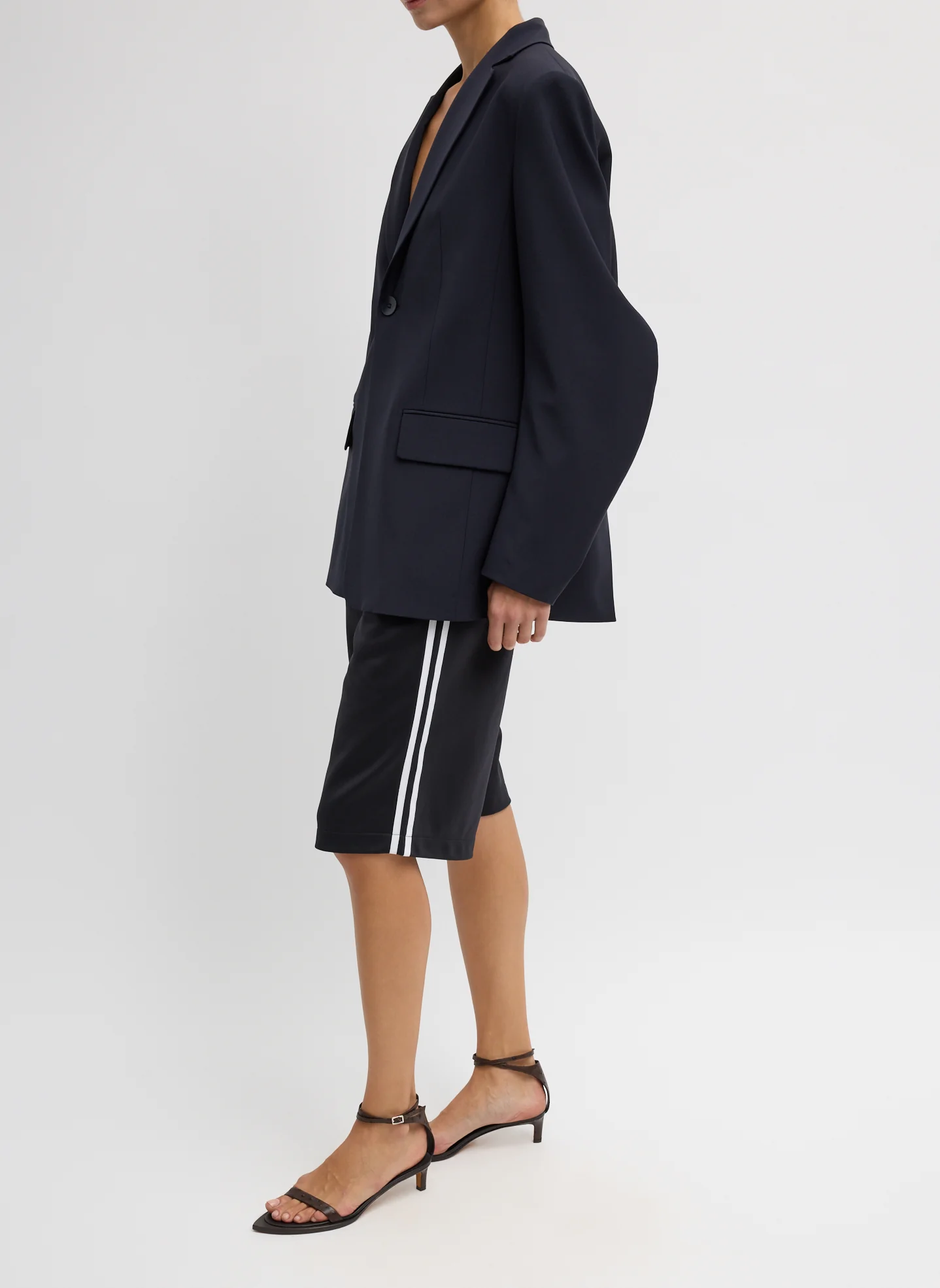 Tropical Wool Sculpted Blazer - Image 4