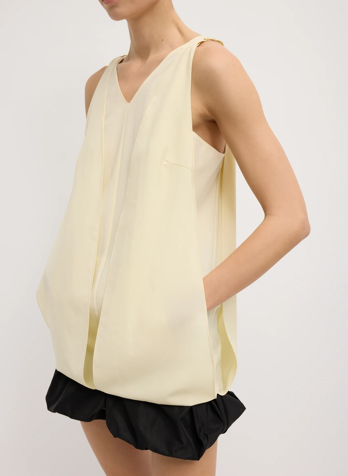 Tropical Wool Sleeveless Paneled Tunic - Image 4
