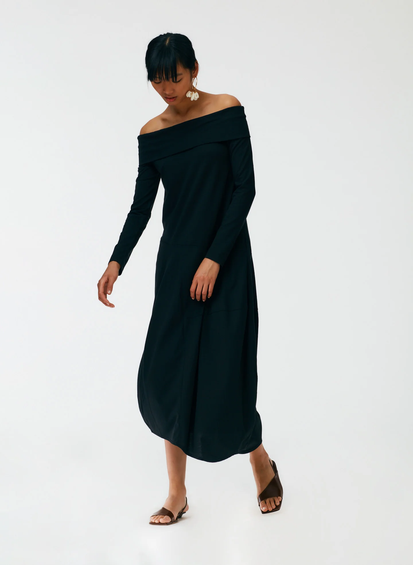 Off The Shoulder T-Shirt Dress - Image 12