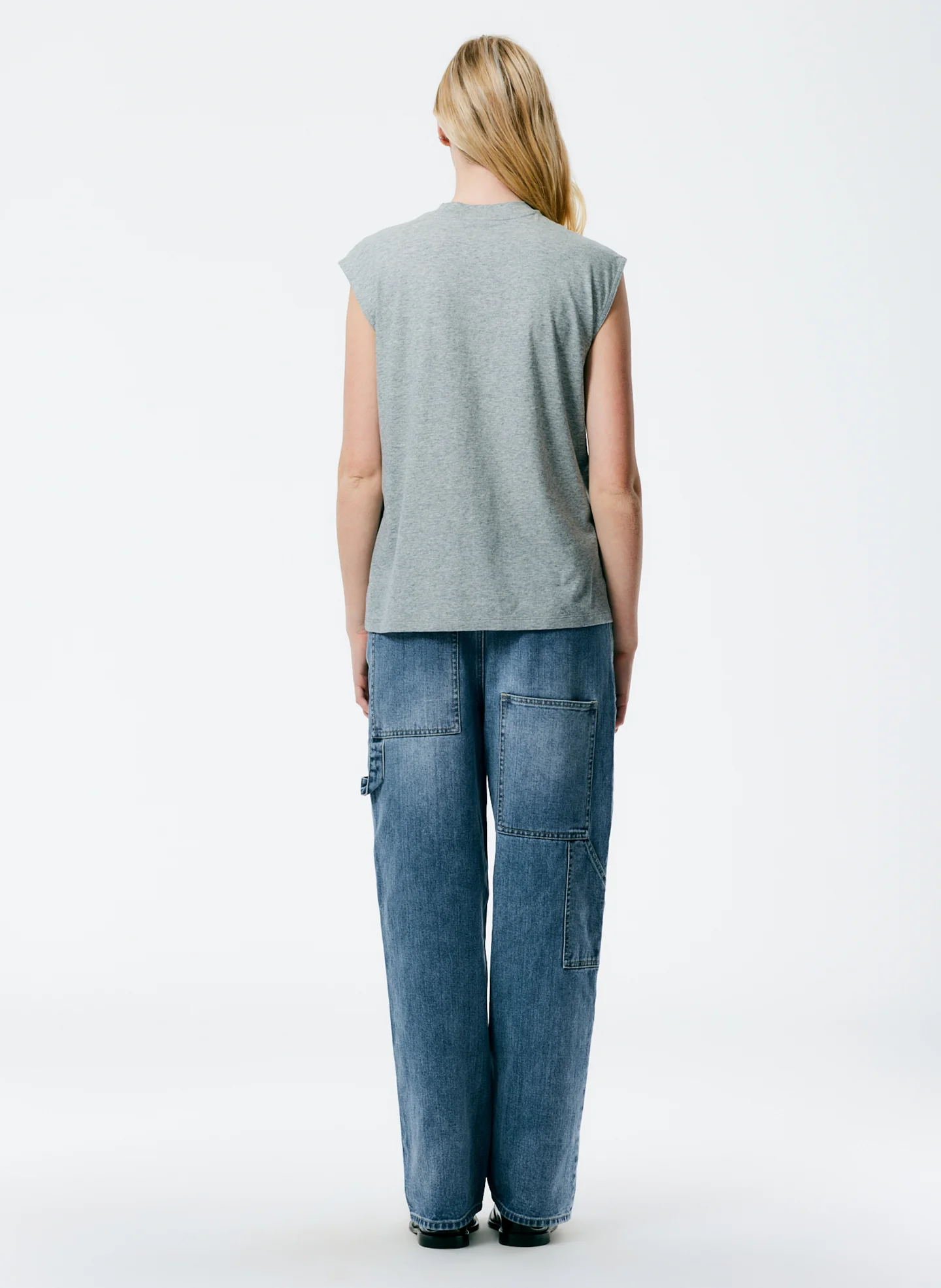 Mock Neck Sleeveless T-Shirt - Image 4