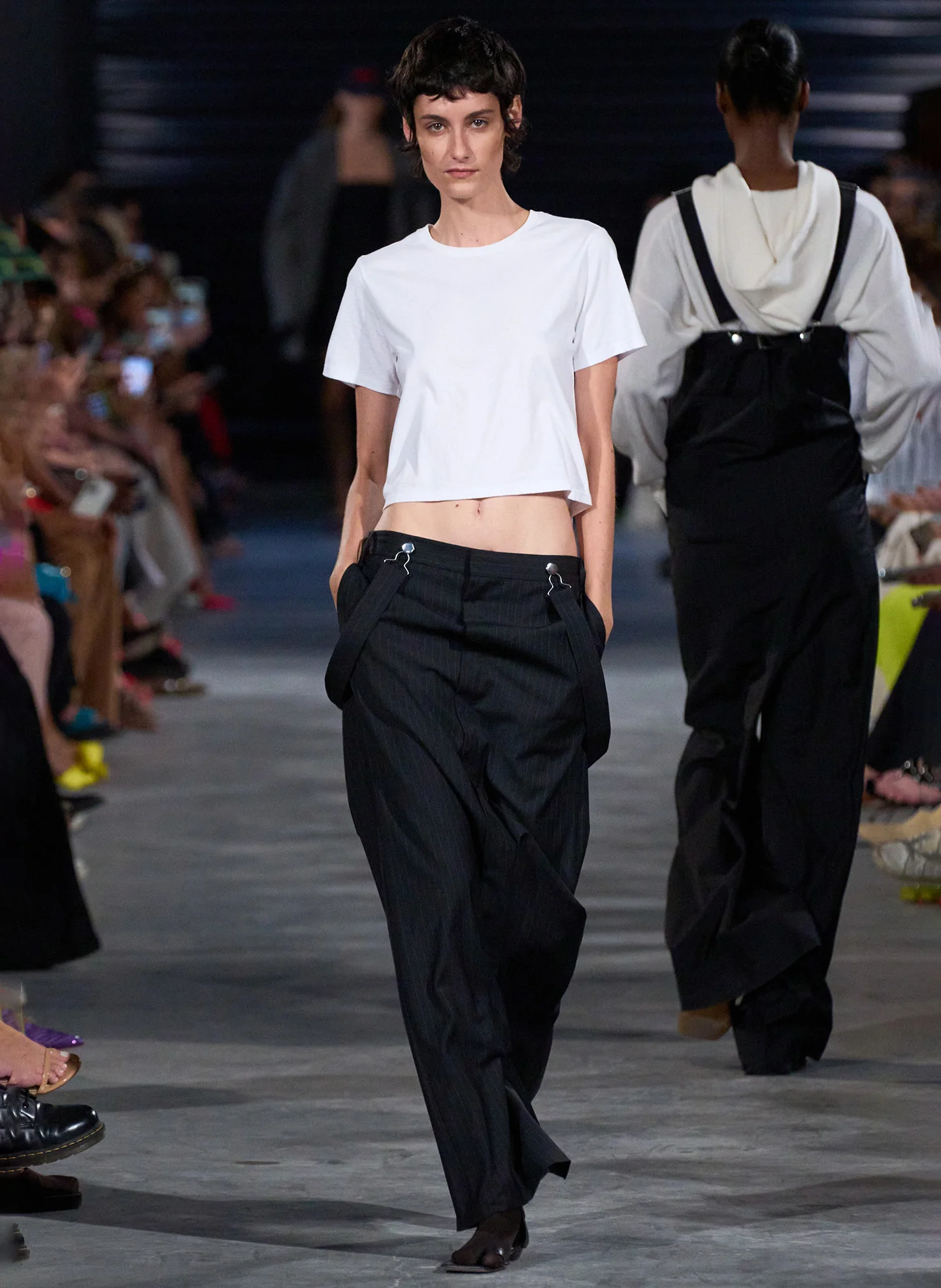 T-Shirting Cropped T-Shirt - Image 2
