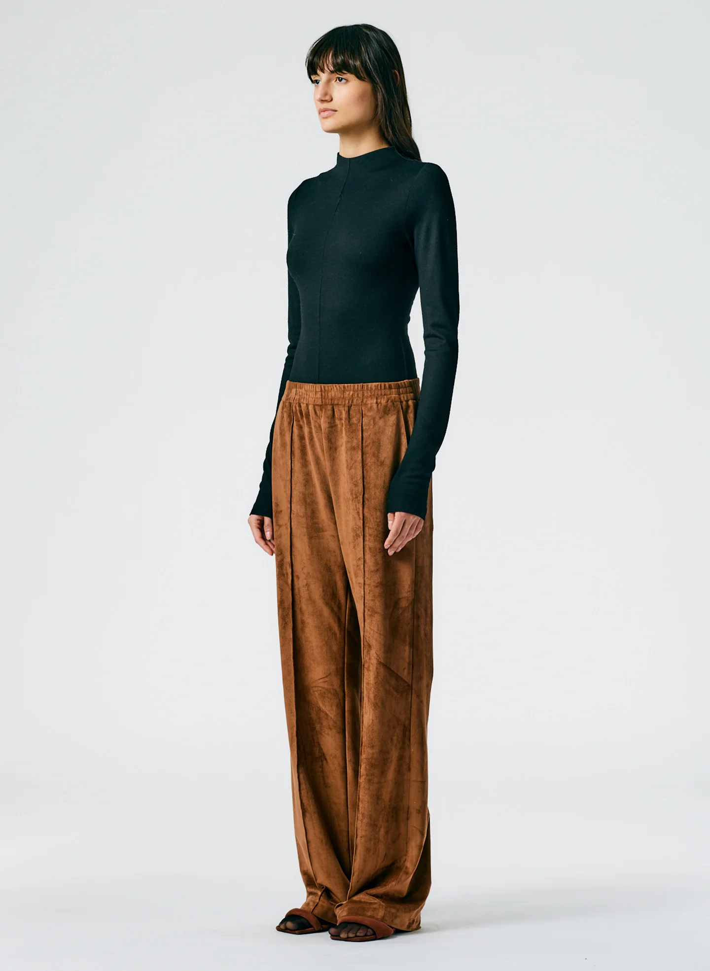 Ultrasuede Scottie Jogger - Image 4