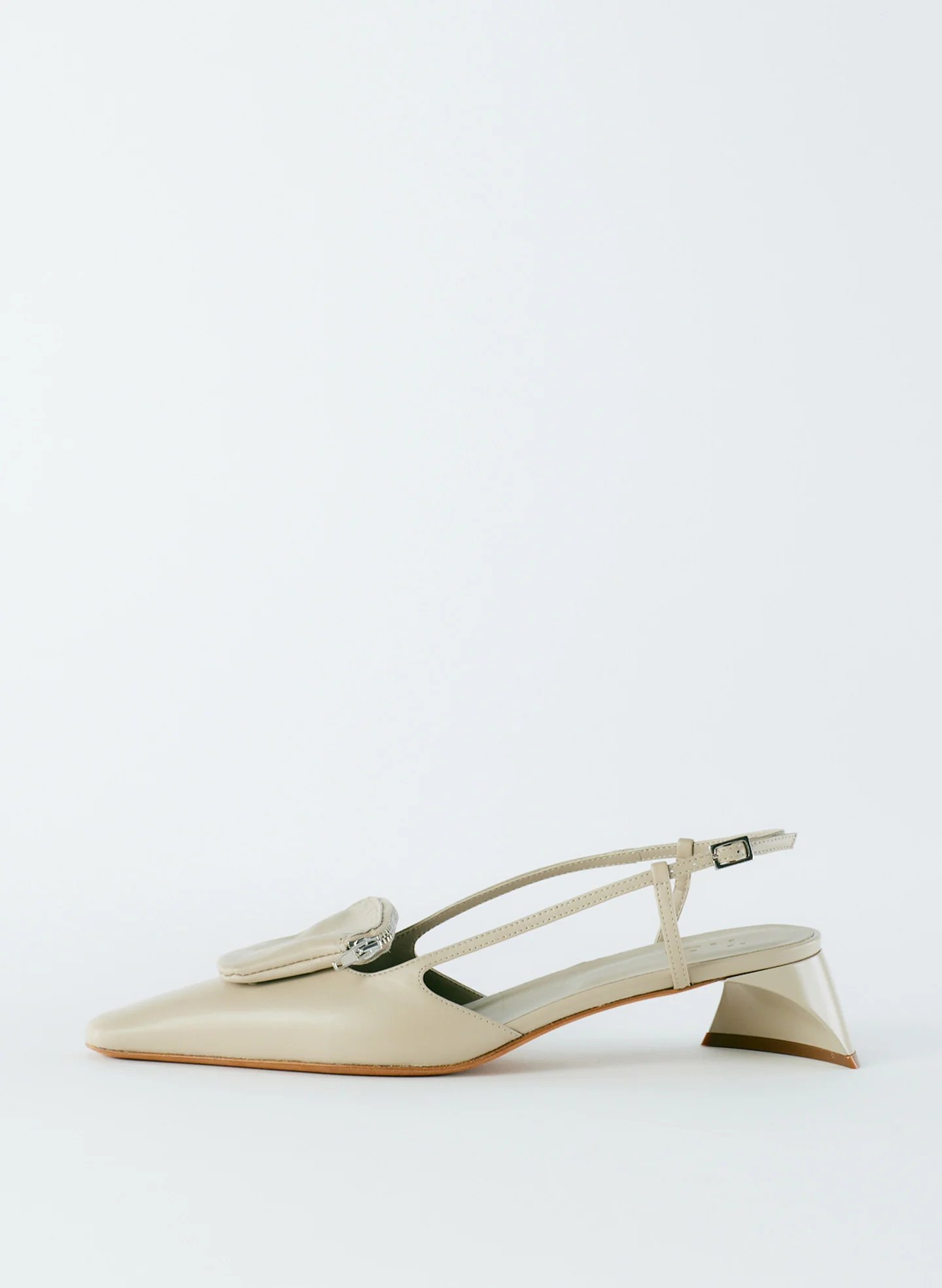 Victor Slingback