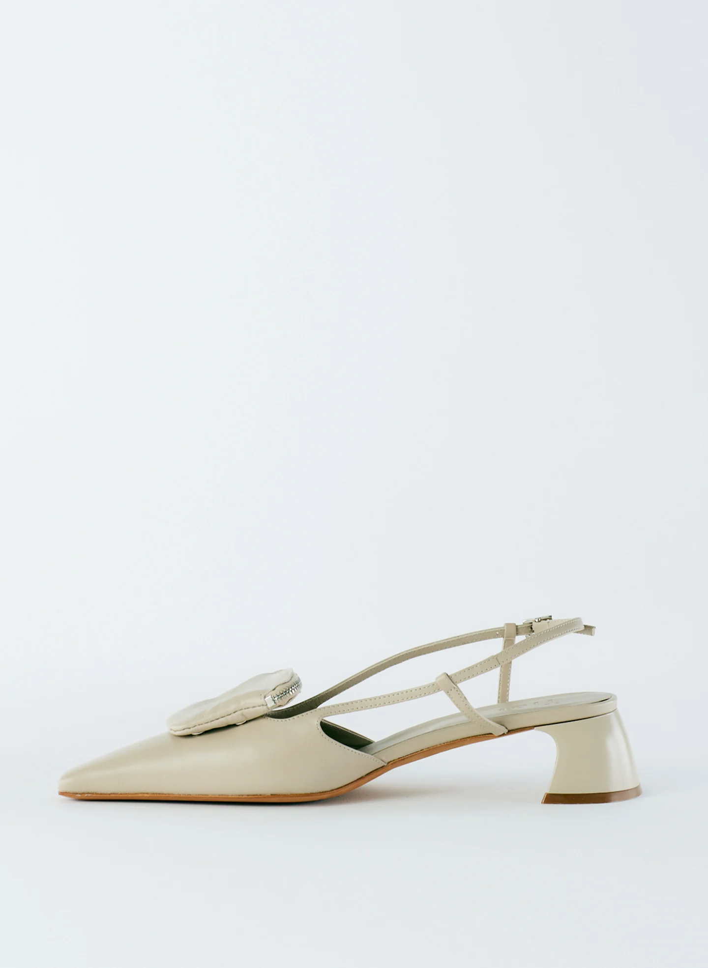 Victor Slingback - Image 2