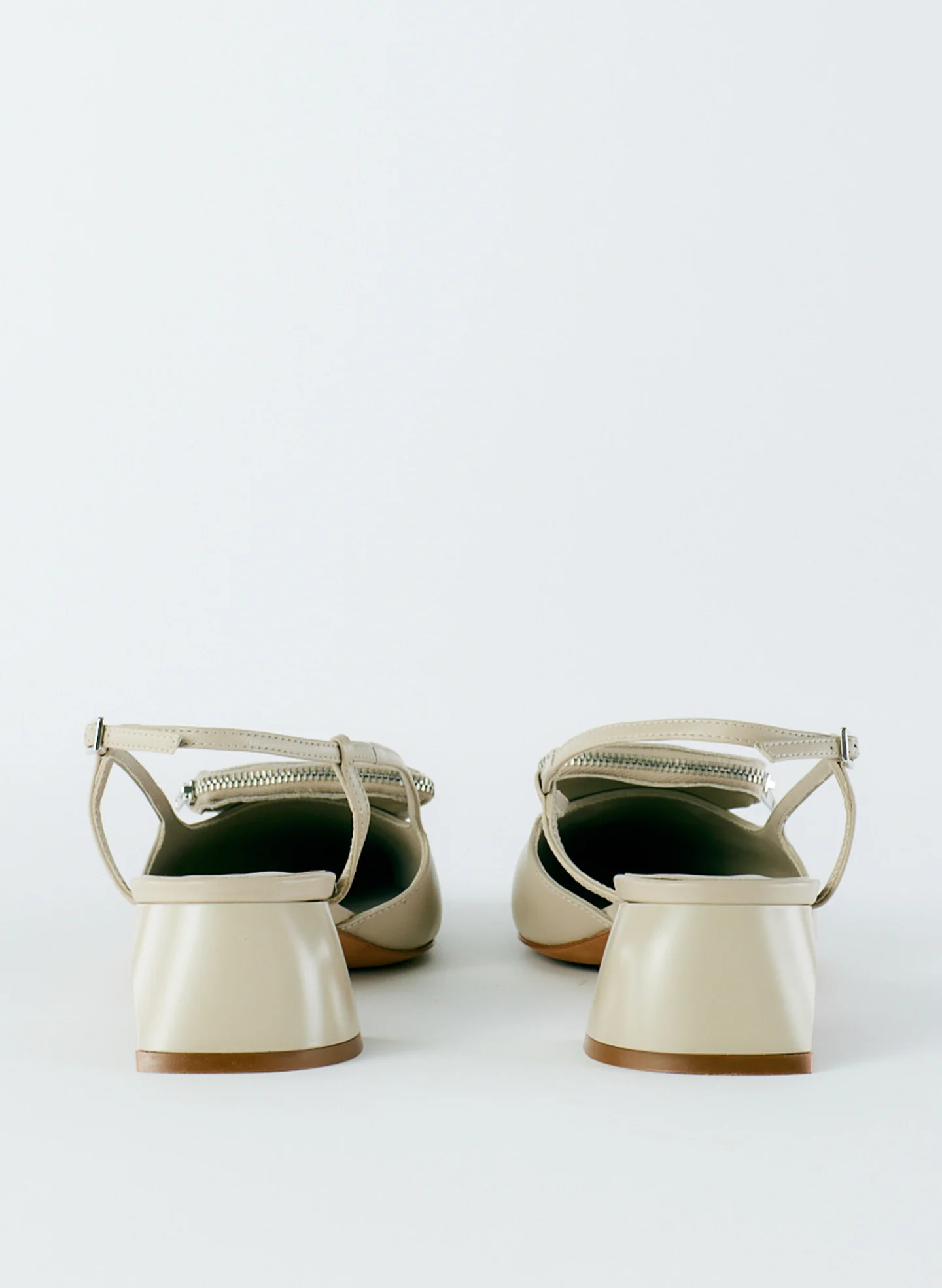 Victor Slingback - Image 5