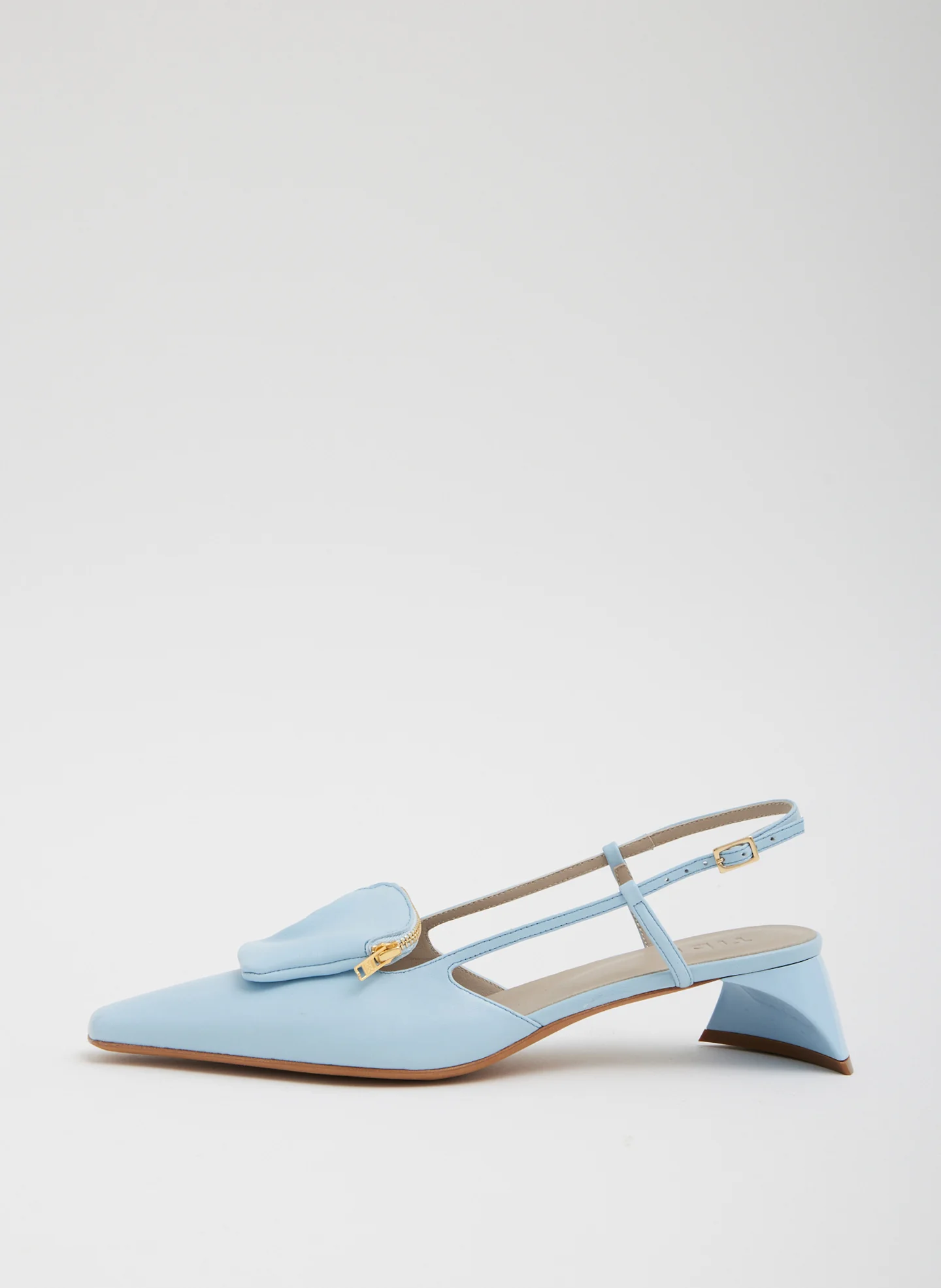 Victor Slingback