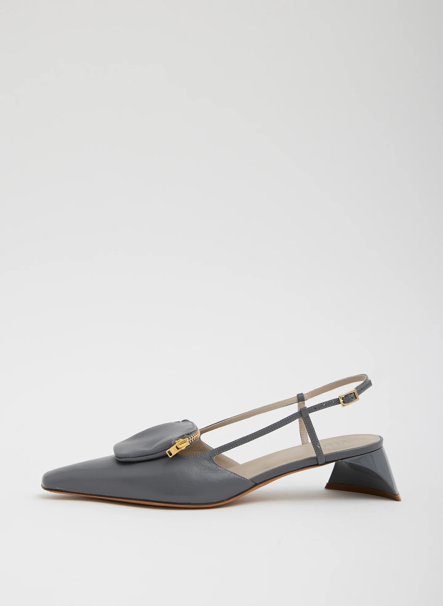 Victor Slingback